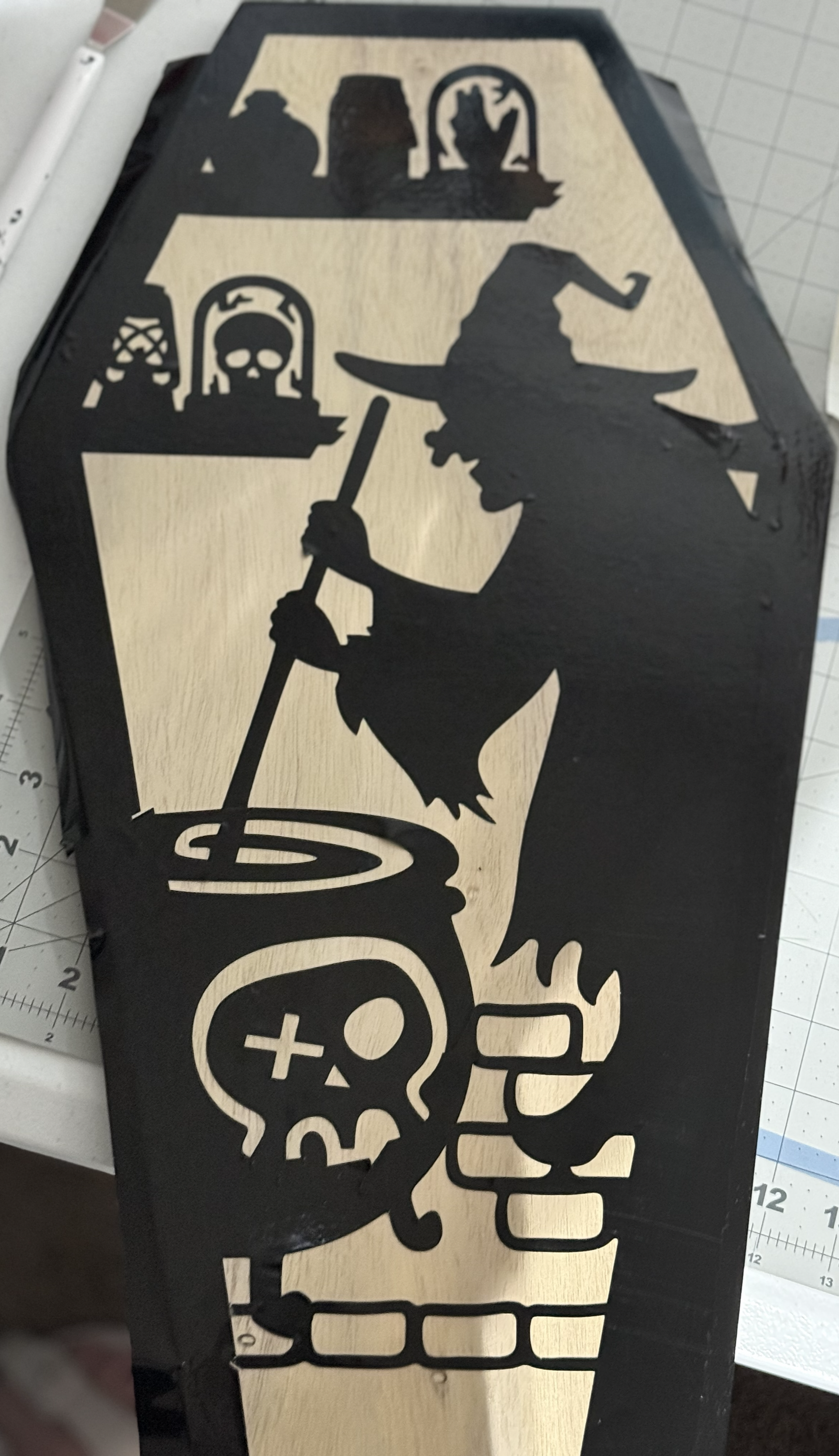 Witch+Coffin-Day.png