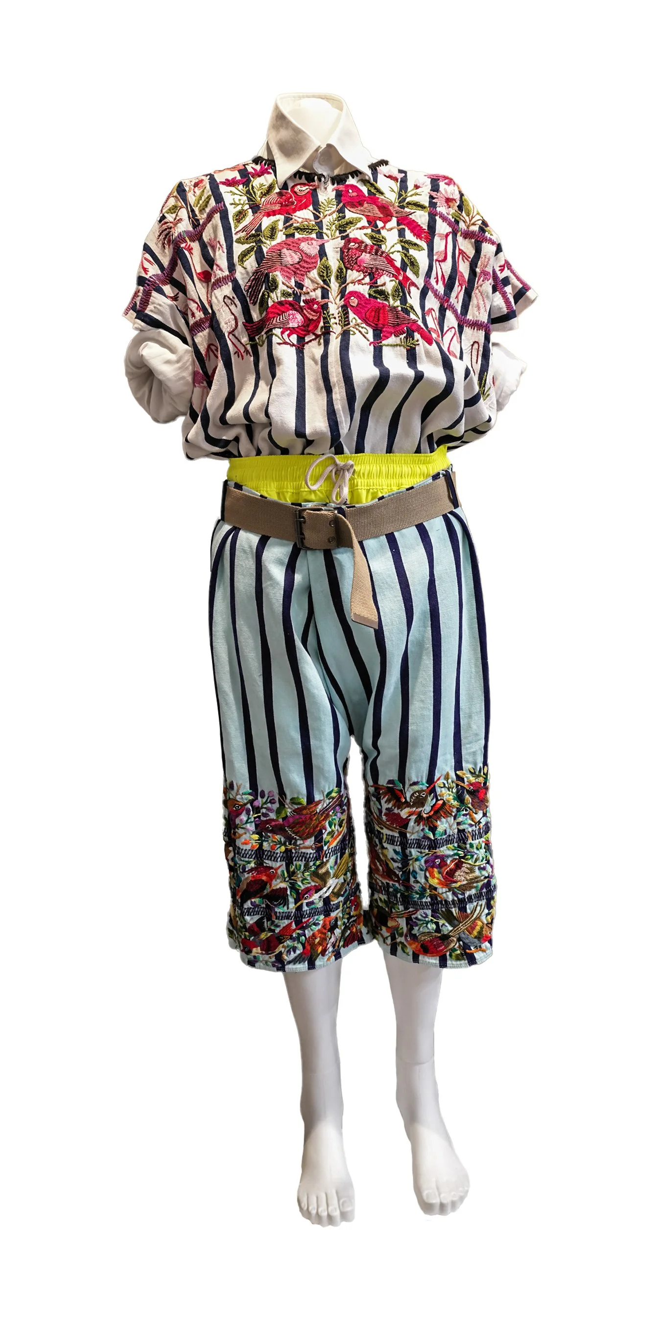 Stickbluse + Hose front.jpg