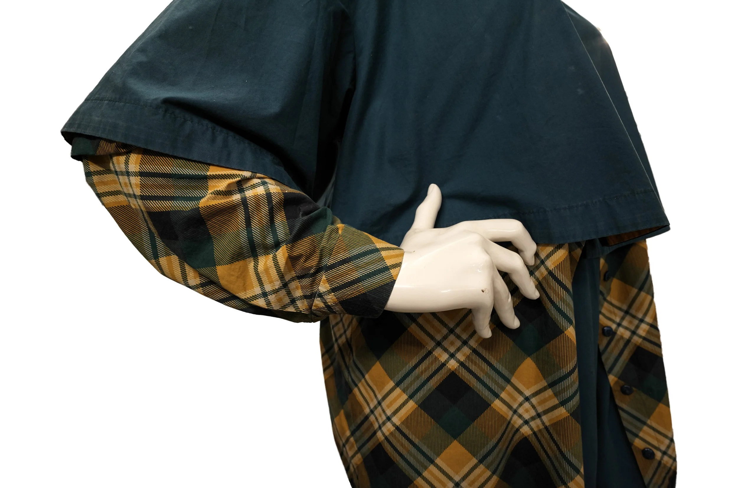 Braunes Karo Schwarzes Cape.jpg