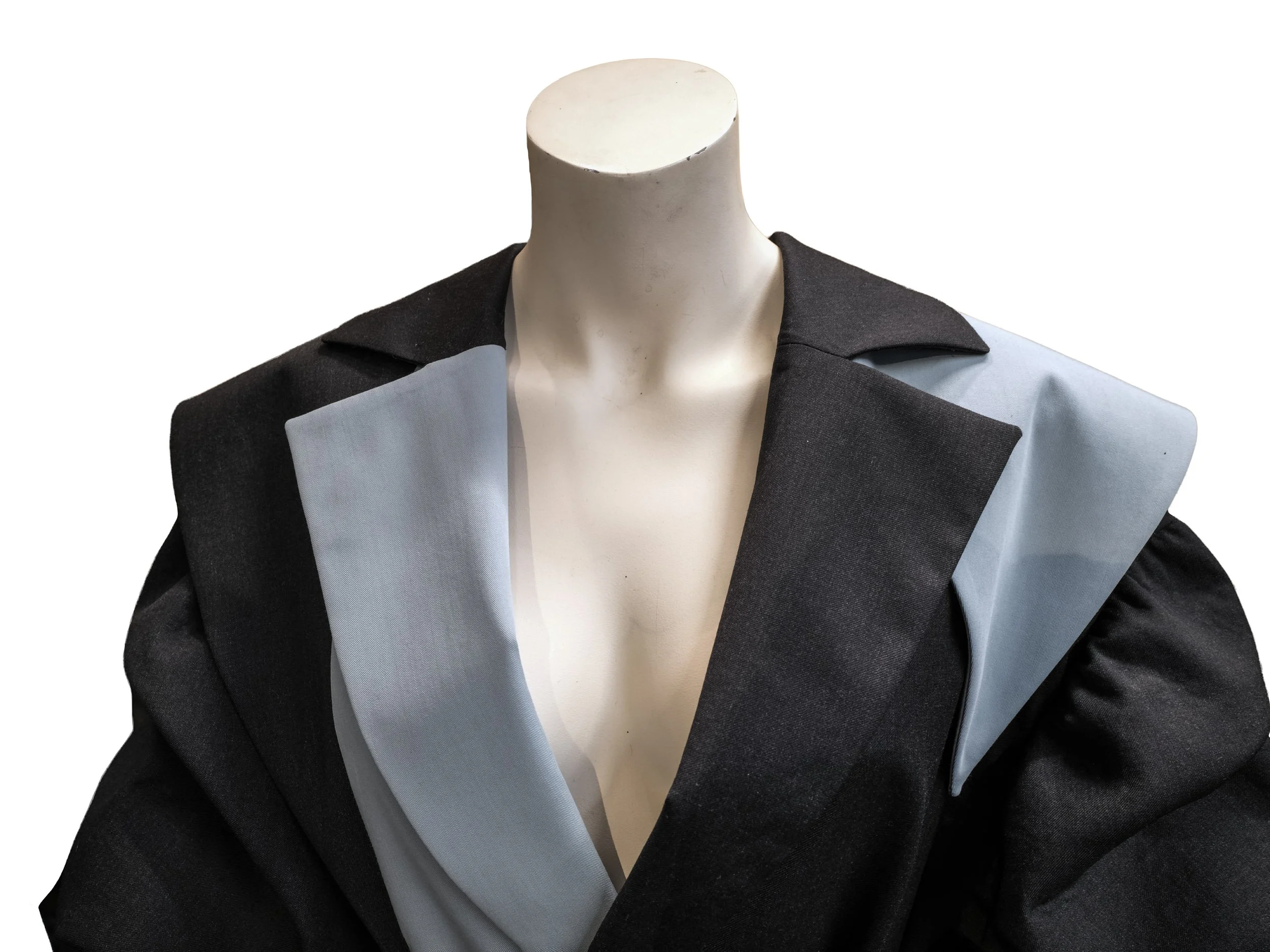 Schalkragen 2 Detail.jpg