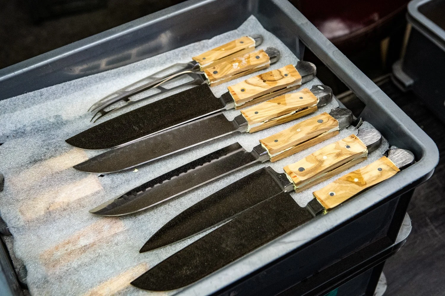 Holzgriffe geklebt.jpg