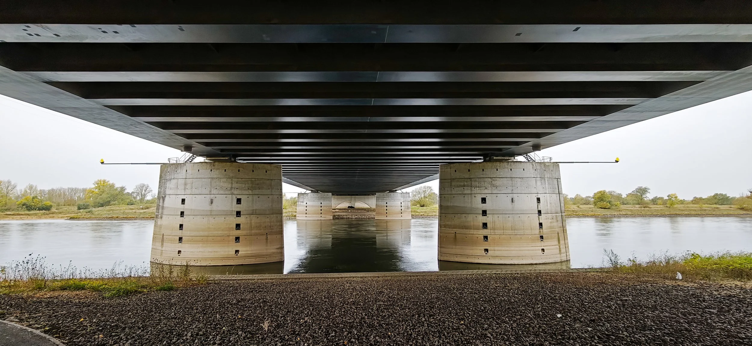Wasserkreuz Magdeburg (Mittelland-Kanal / Elbe)  