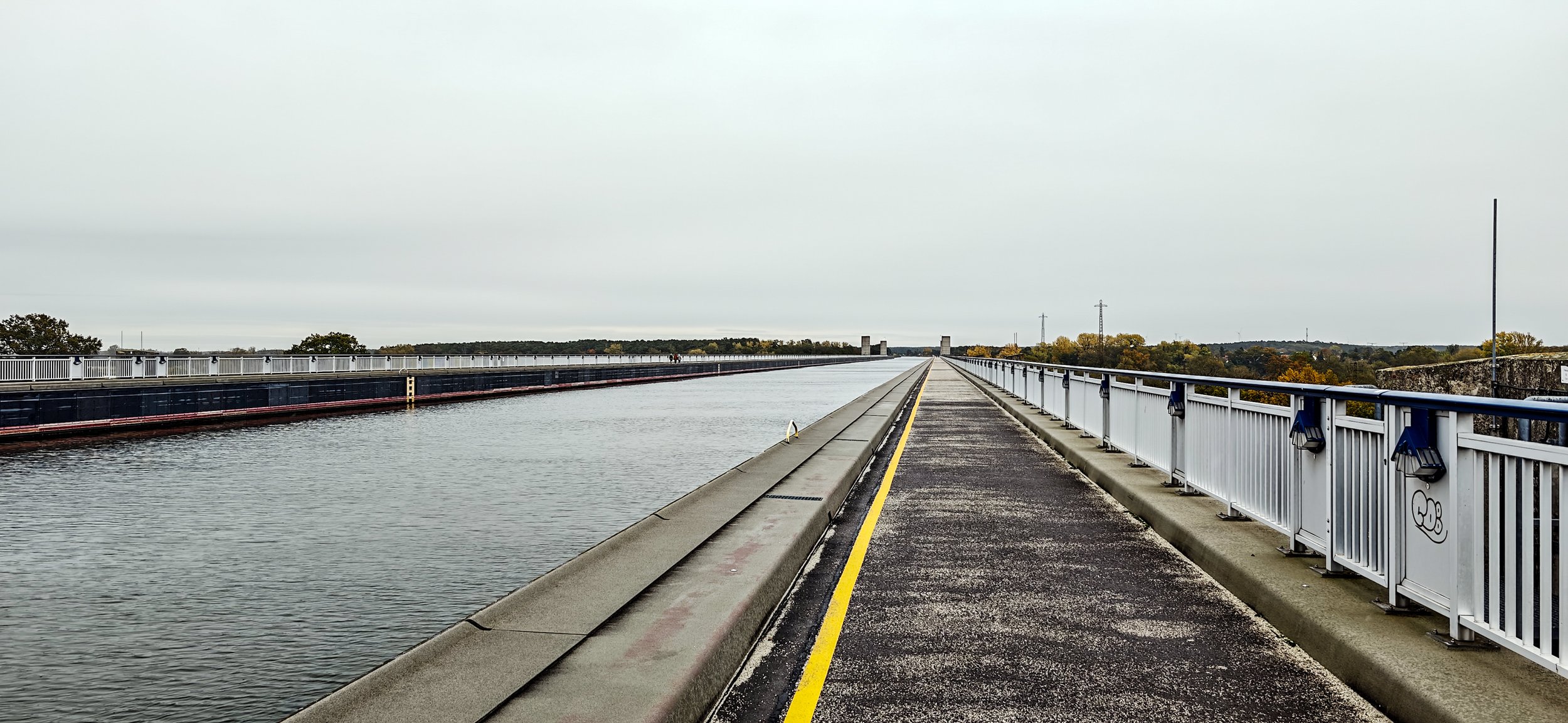 Wasserkreuz Magdeburg (Mittelland-Kanal / Elbe)  