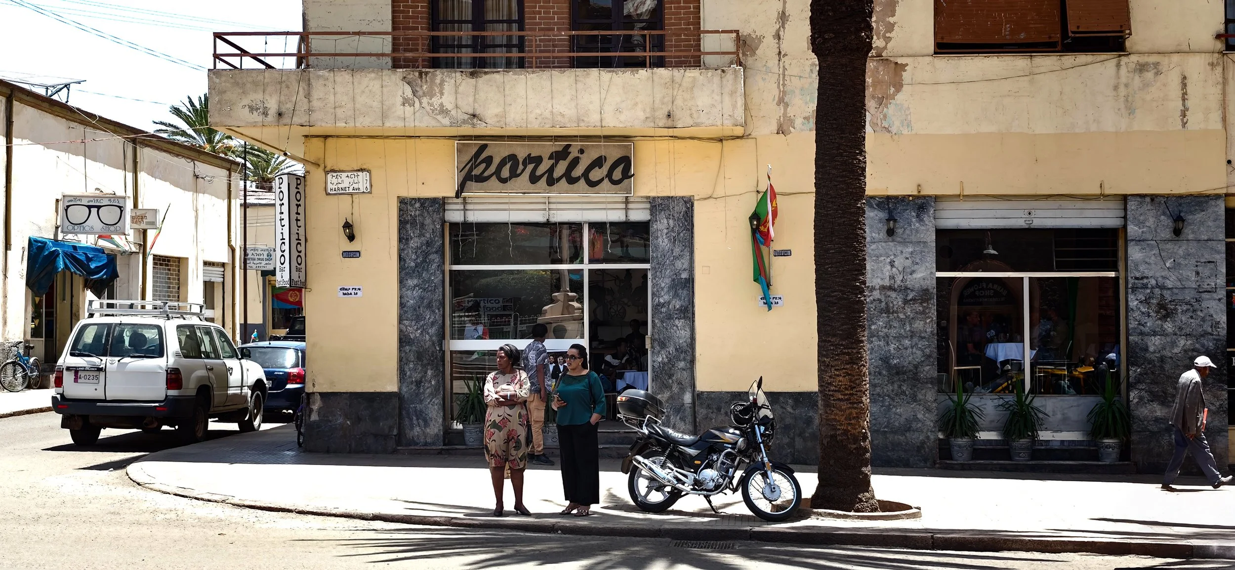 Portico.jpg