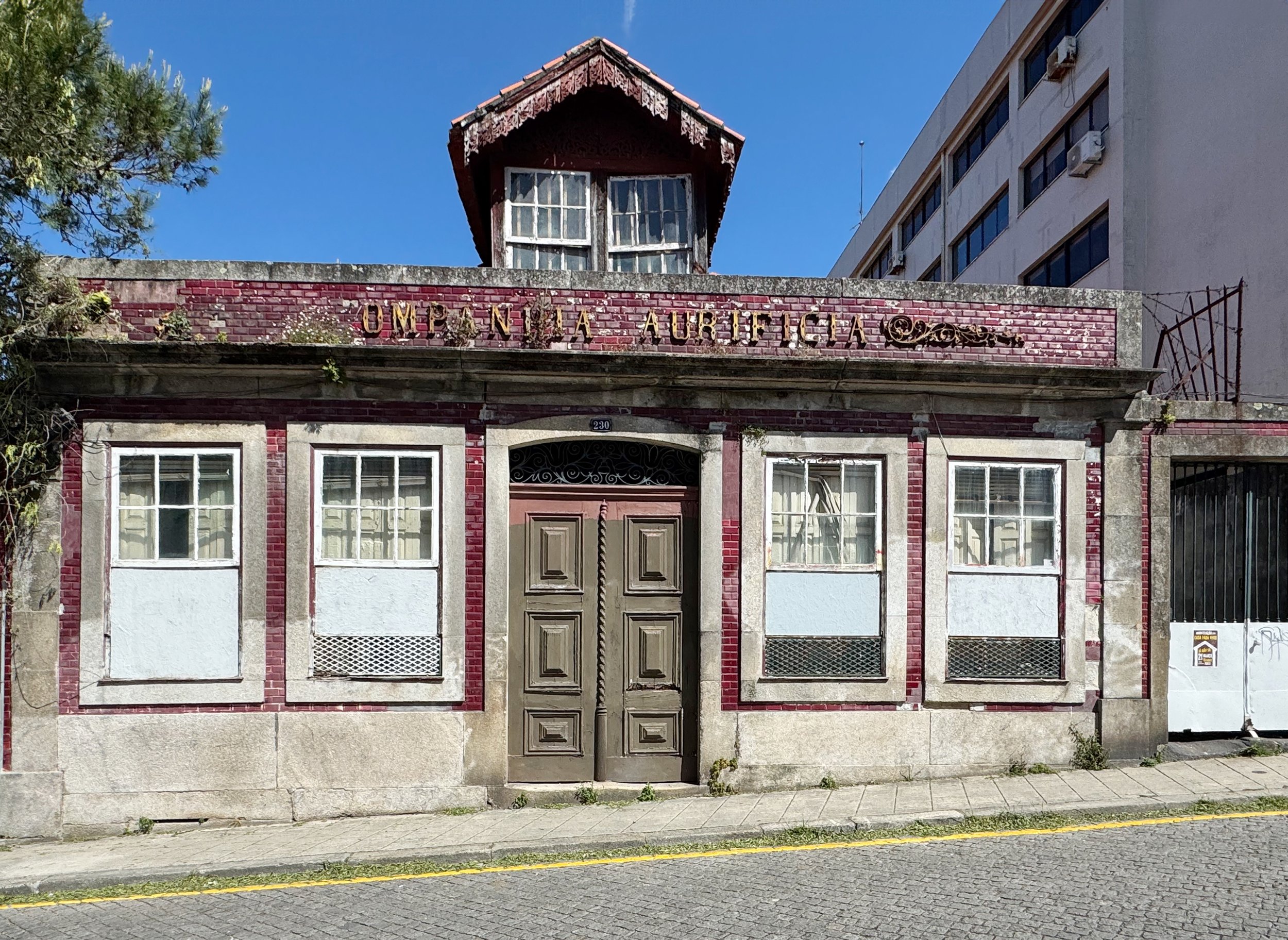 Compania.jpg