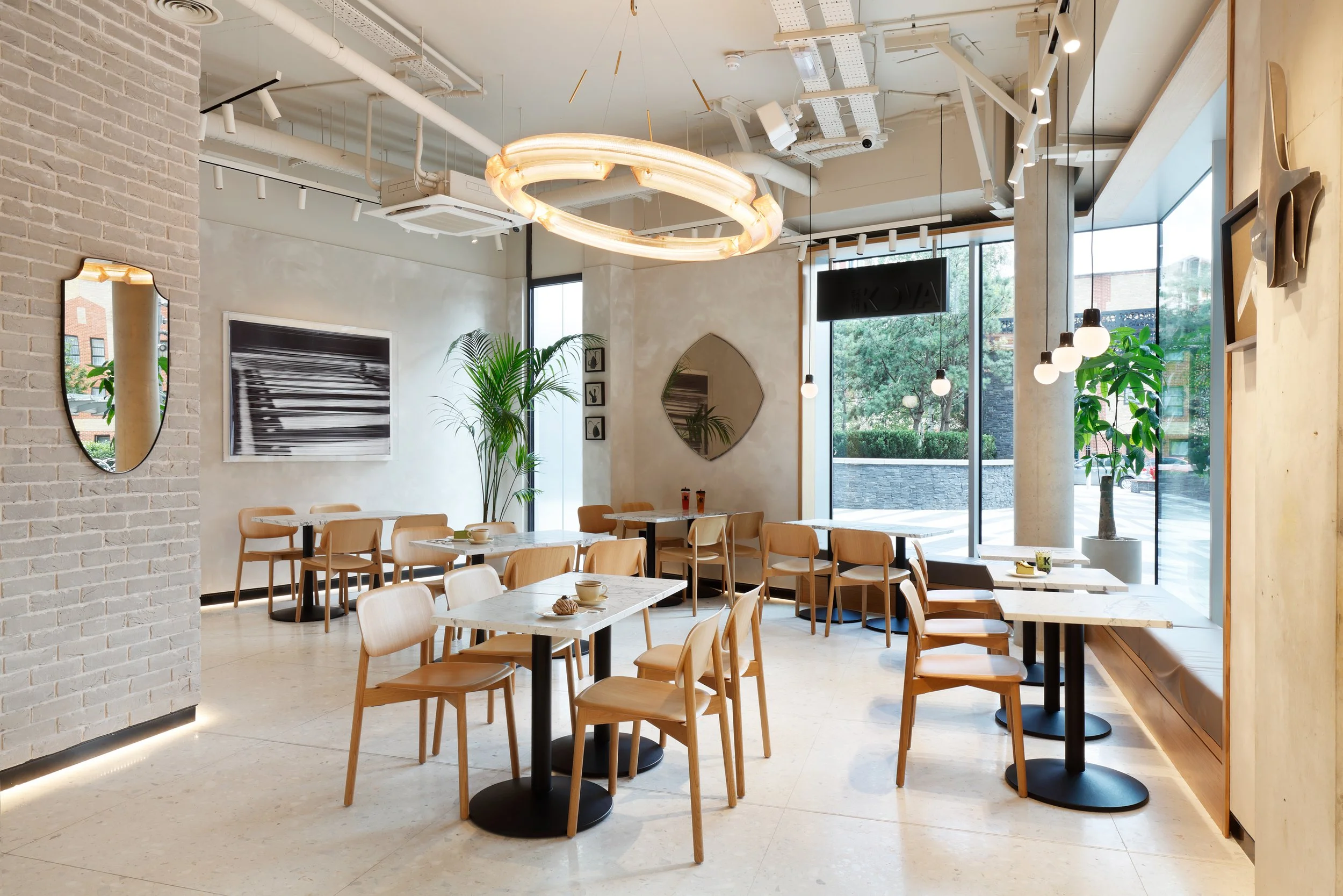 AJ_1333_0237 copy.jpg