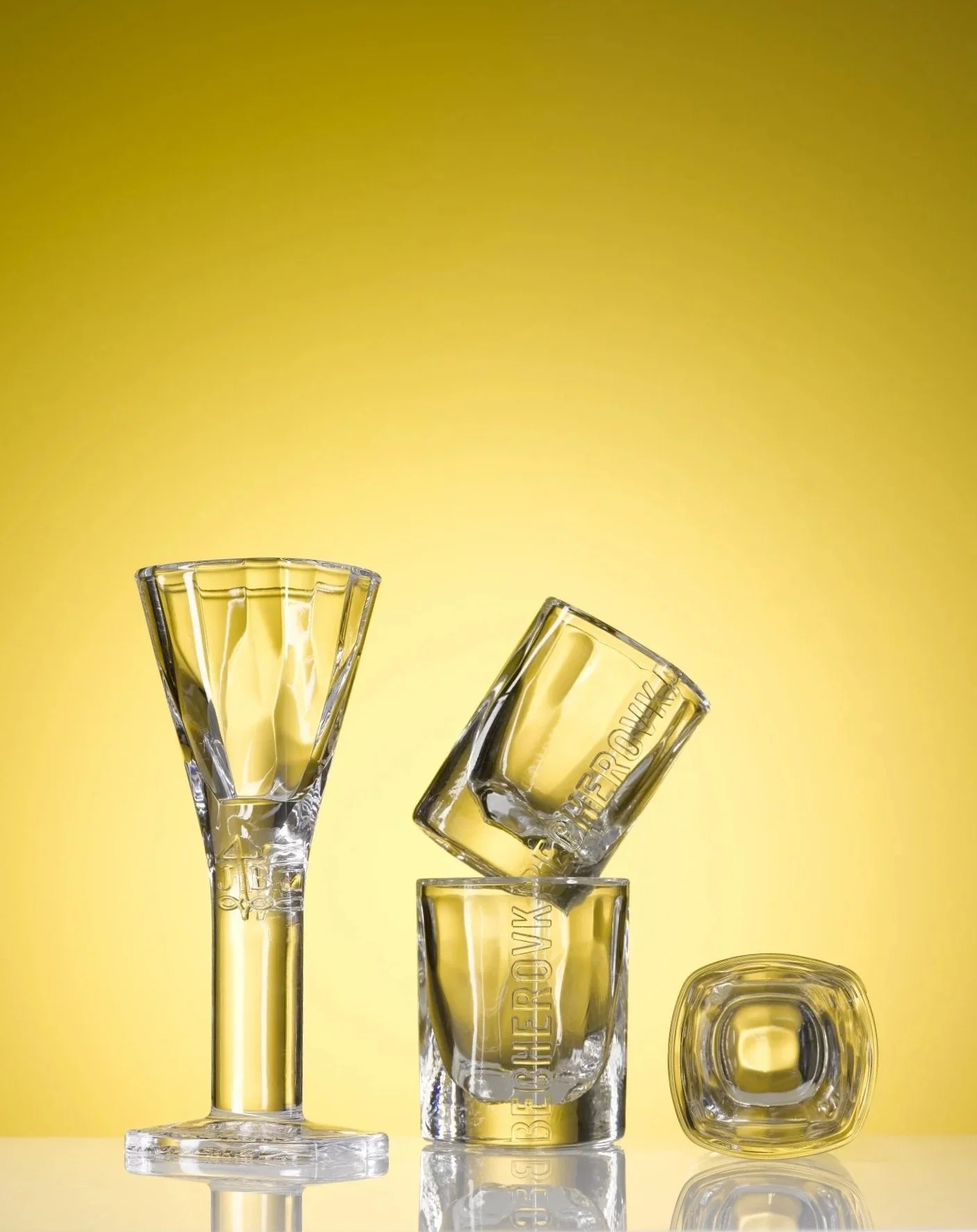 Koncern_Becherovka_Mainsteram_01_fotoFilipSlapal.jpg