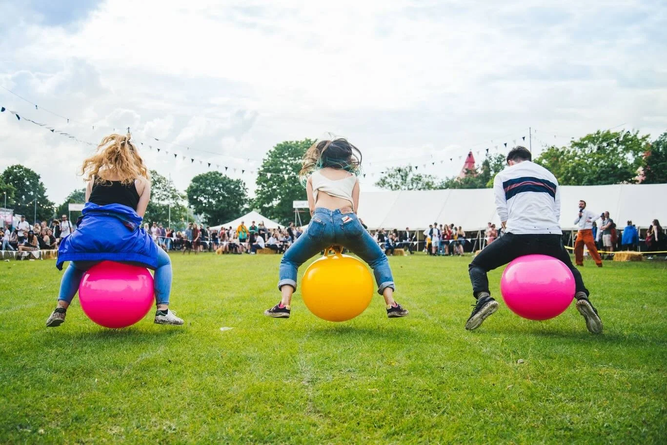 2016 🤝2026

18 years strong, 2026 marks a new wave of basslines, breakbeats, and breakthroughs, with some of the top names in electronic music right now.

Lock in for Floating Points, Honey Dijon, Interplanetary Criminal, Swimming Paul plus many mor