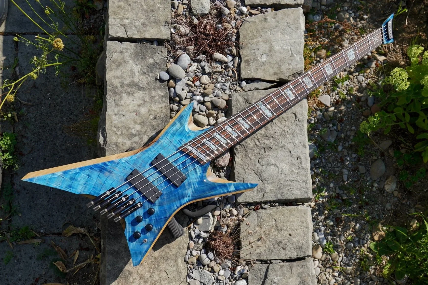 Necromancer Bass #0043