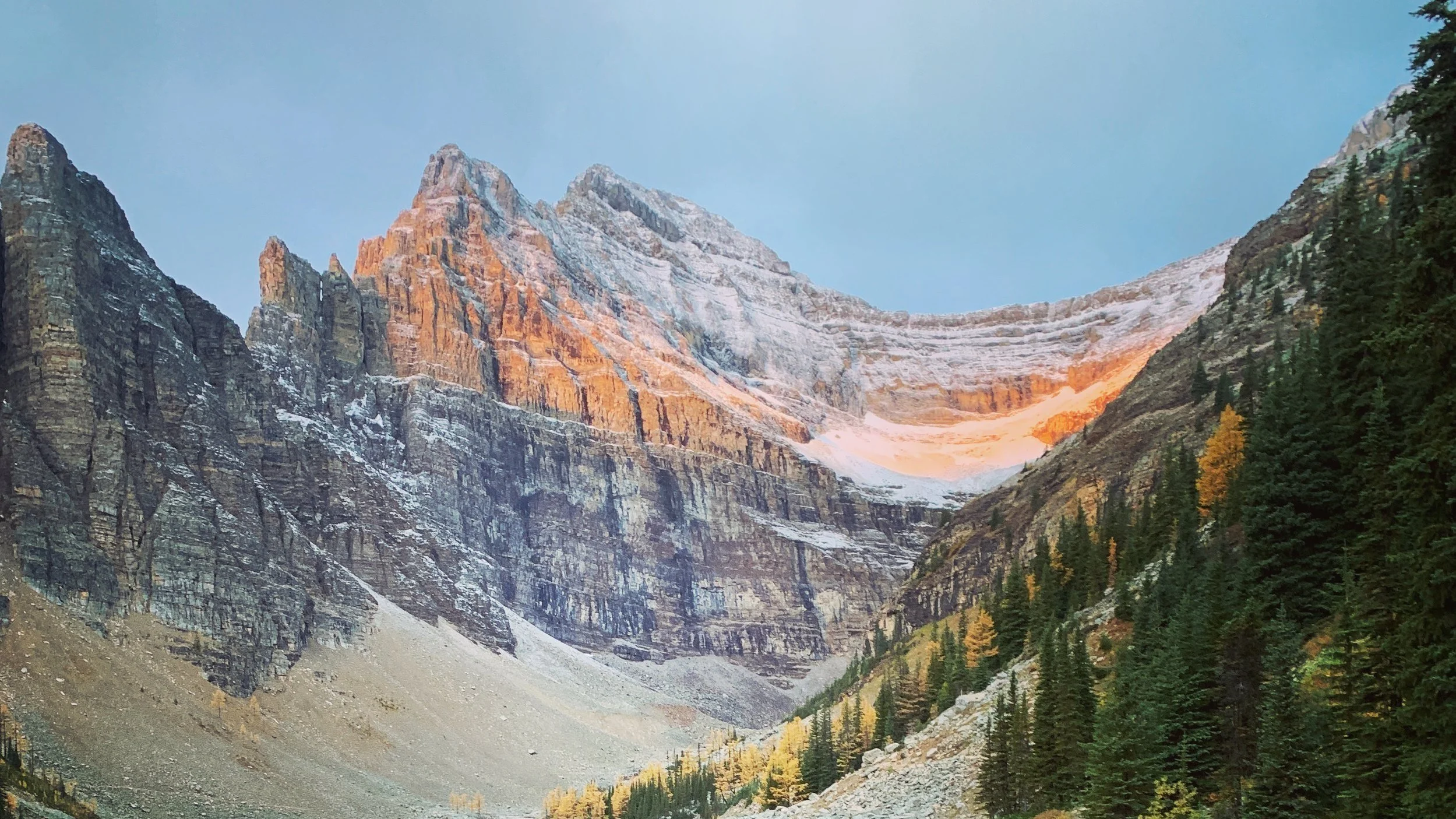 Lake Agnes Tea House (Lake Louise trail)