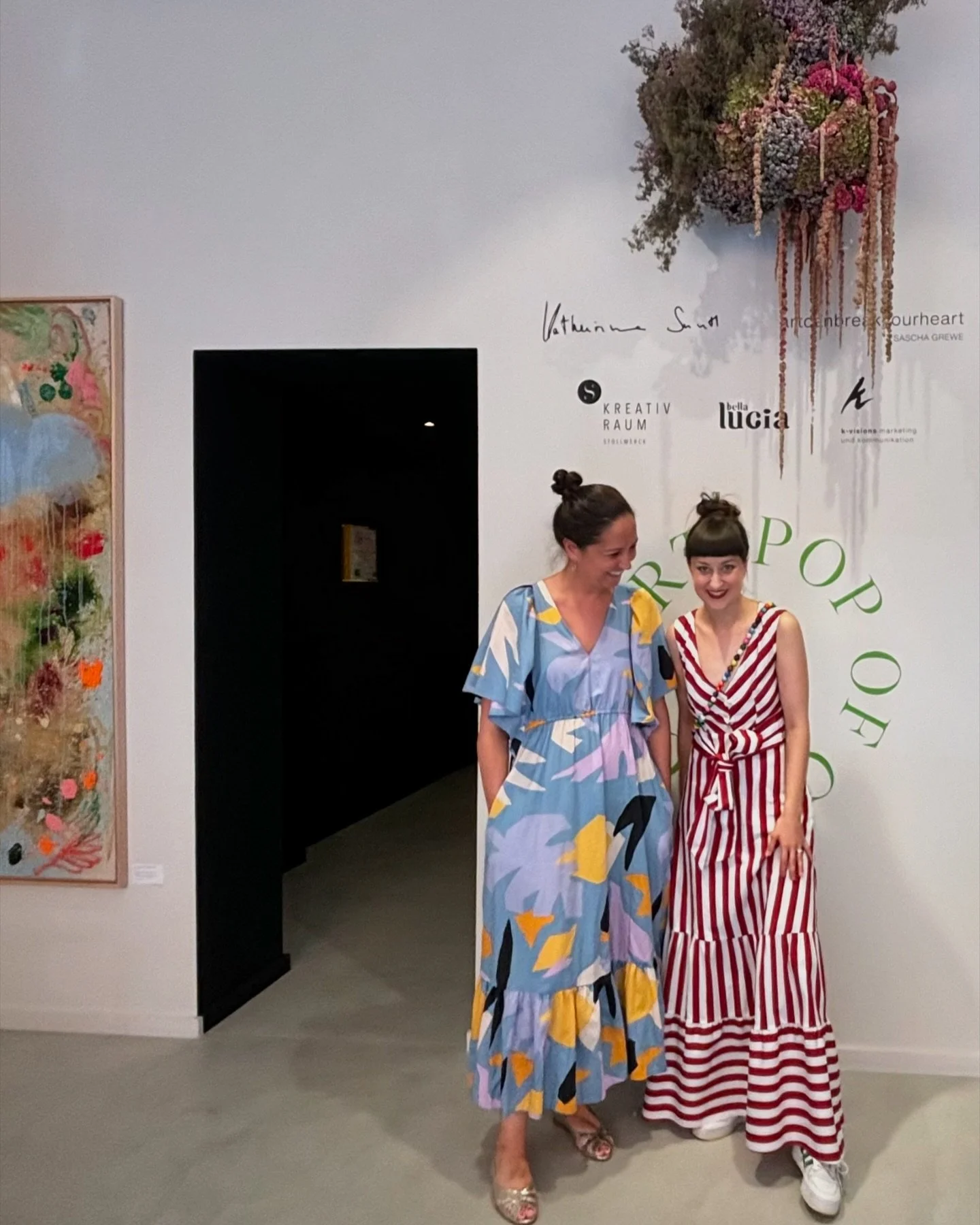 Ich hatte heute einen ganz gro&szlig;en Fan Moment! Ich konnte die gro&szlig;artige @katharinasantl bei @type_and_color kennenlernen! Katharina und ihre Kunst sind f&uuml;r mich ein gro&szlig;es Vorbild! Ihre Bilder und die Details in live zu sehen, 