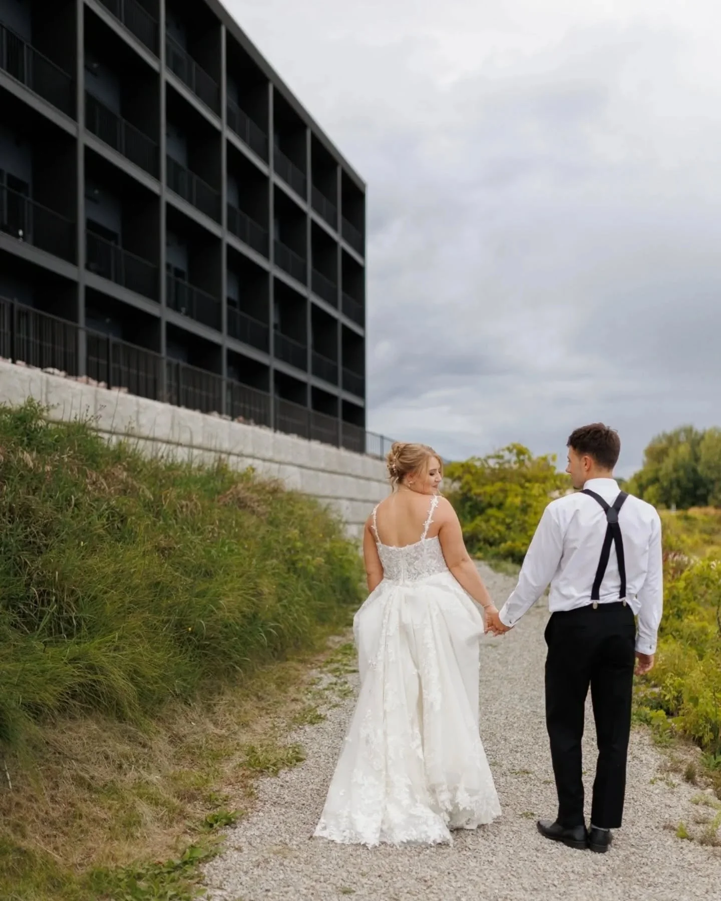 Mr. + Mrs. Collins!!
