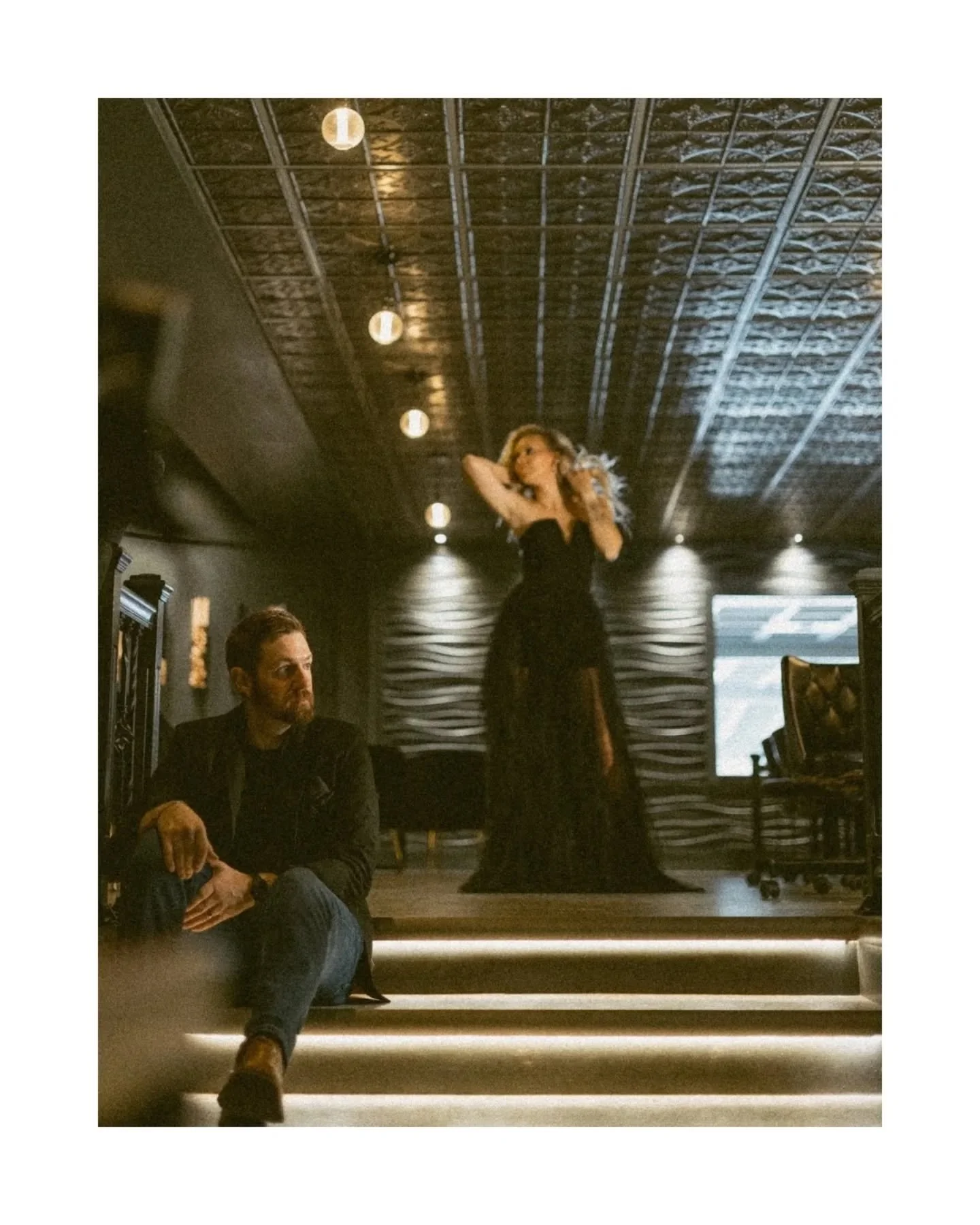 Kayla is a visionary so when she started explaining what she wanted to do for an anniversary shoot, we were so excited to bring her thoughts to life! We started at the place they got married which was the gorgeous Terrace Bay Hotel and had a full-cir