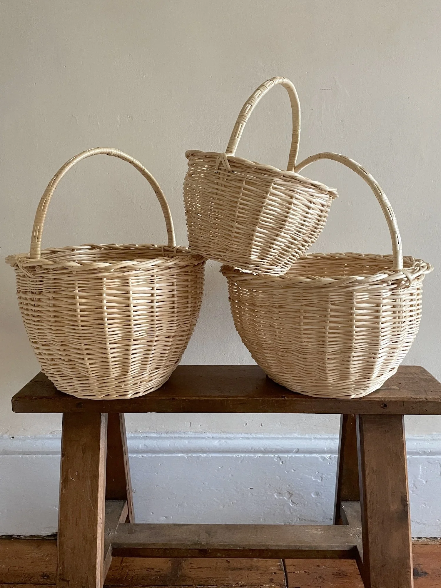 Regency Round Shopping Basket