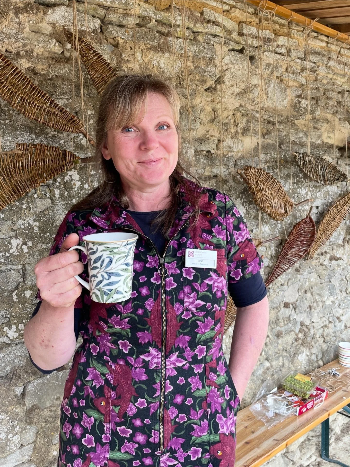 Installing the large willow weaving community sculpture at Kelmscott Manor. 

Yesterday was my final day as Maker in Residence at Kelmscott Manor, (the home of William Morris and his family), in Oxfordshire. During 2025 I led 4 drop in workshops for 