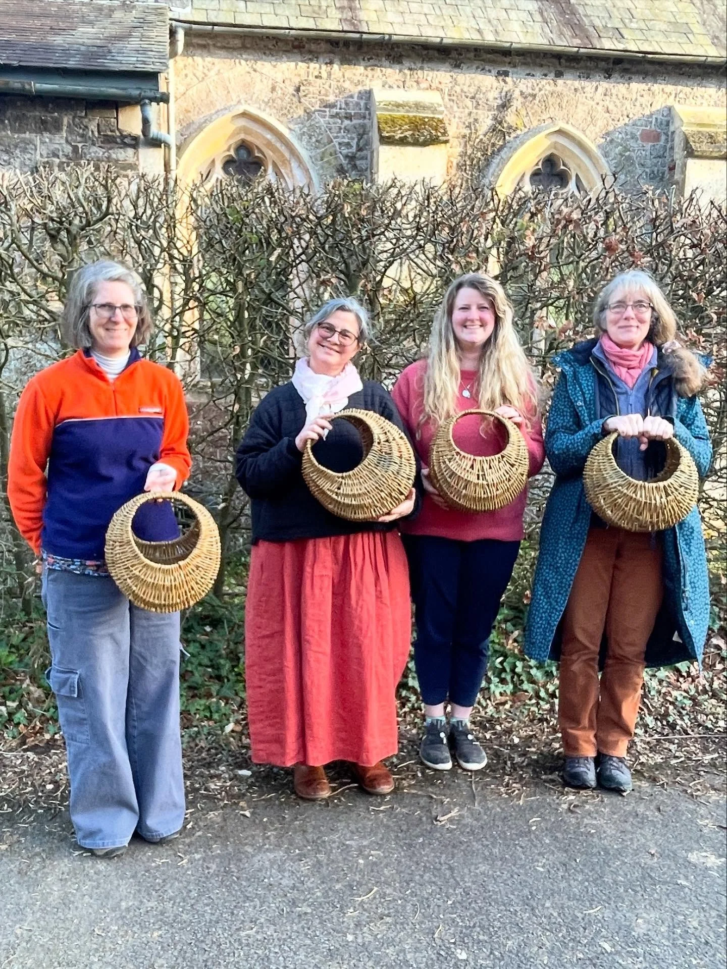 Oh for the love of the Ose basket! Last Friday and Saturday I taught the willow Ose basket, (known as many names including a gathering, hen, gondola or Skye basket), to 4 great students. 

I teach a version of the Ose that I&rsquo;ve designed so that