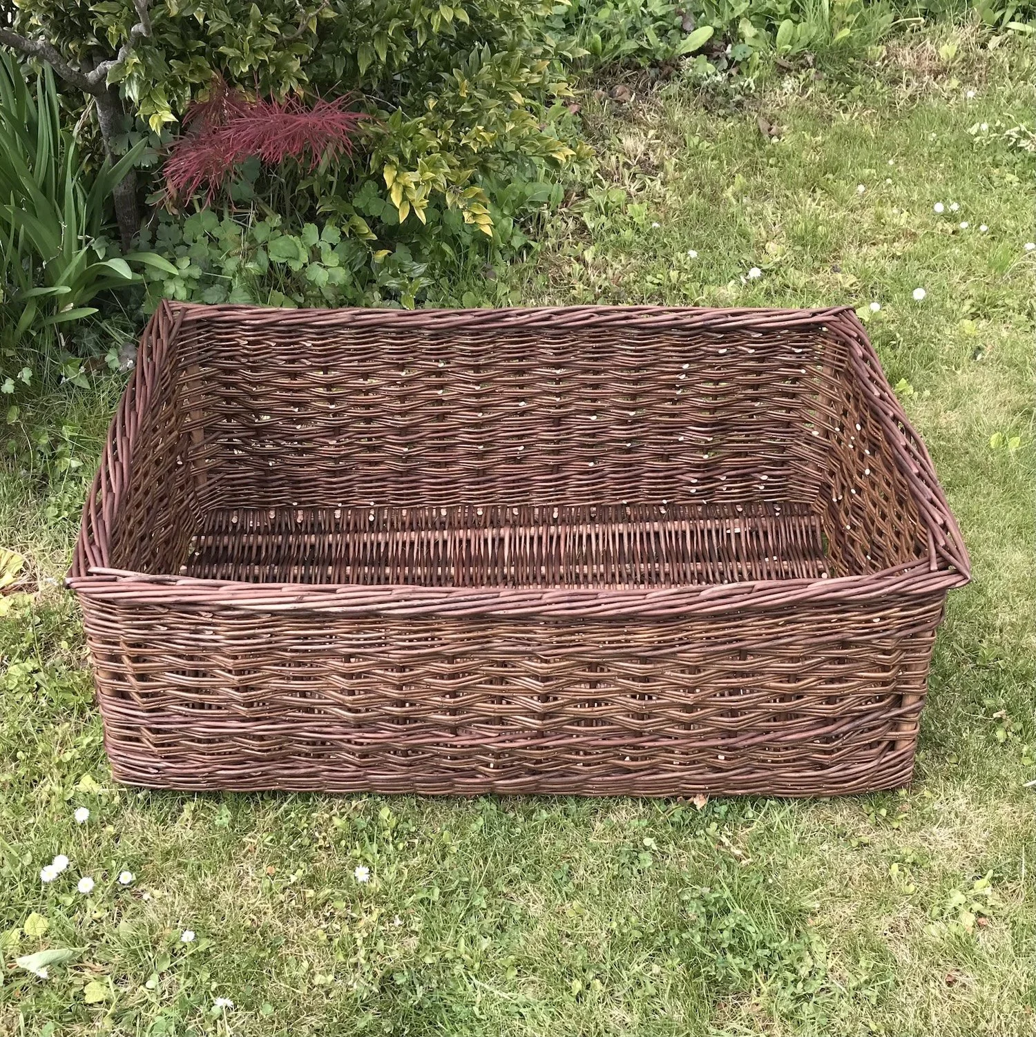large square work basket.jpeg