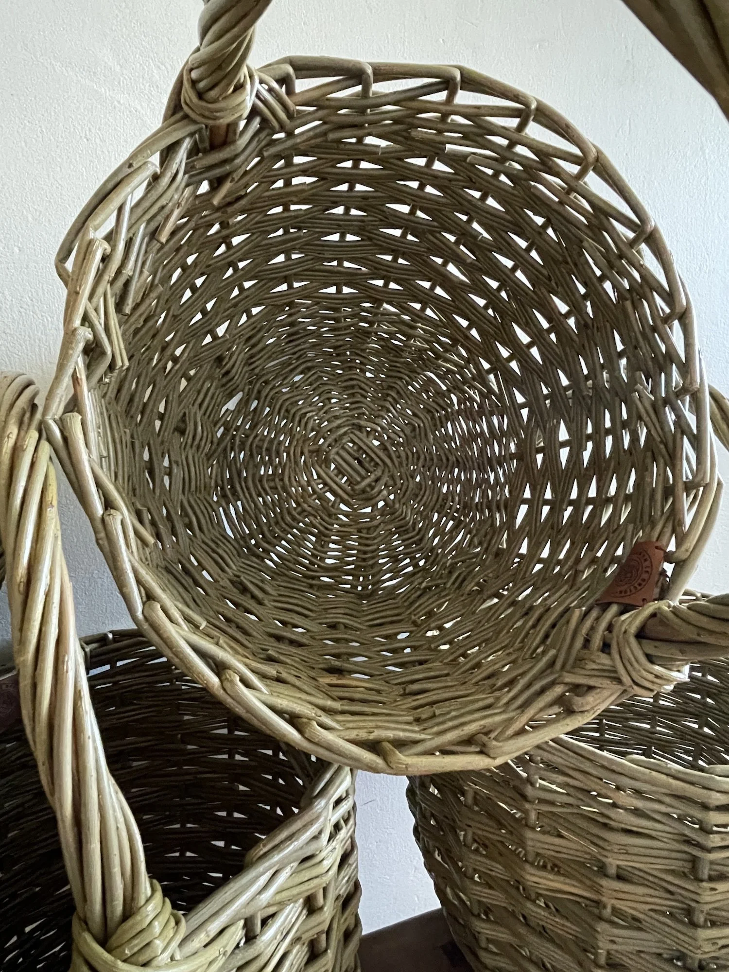 Round Handling Basket Base Detail.JPG