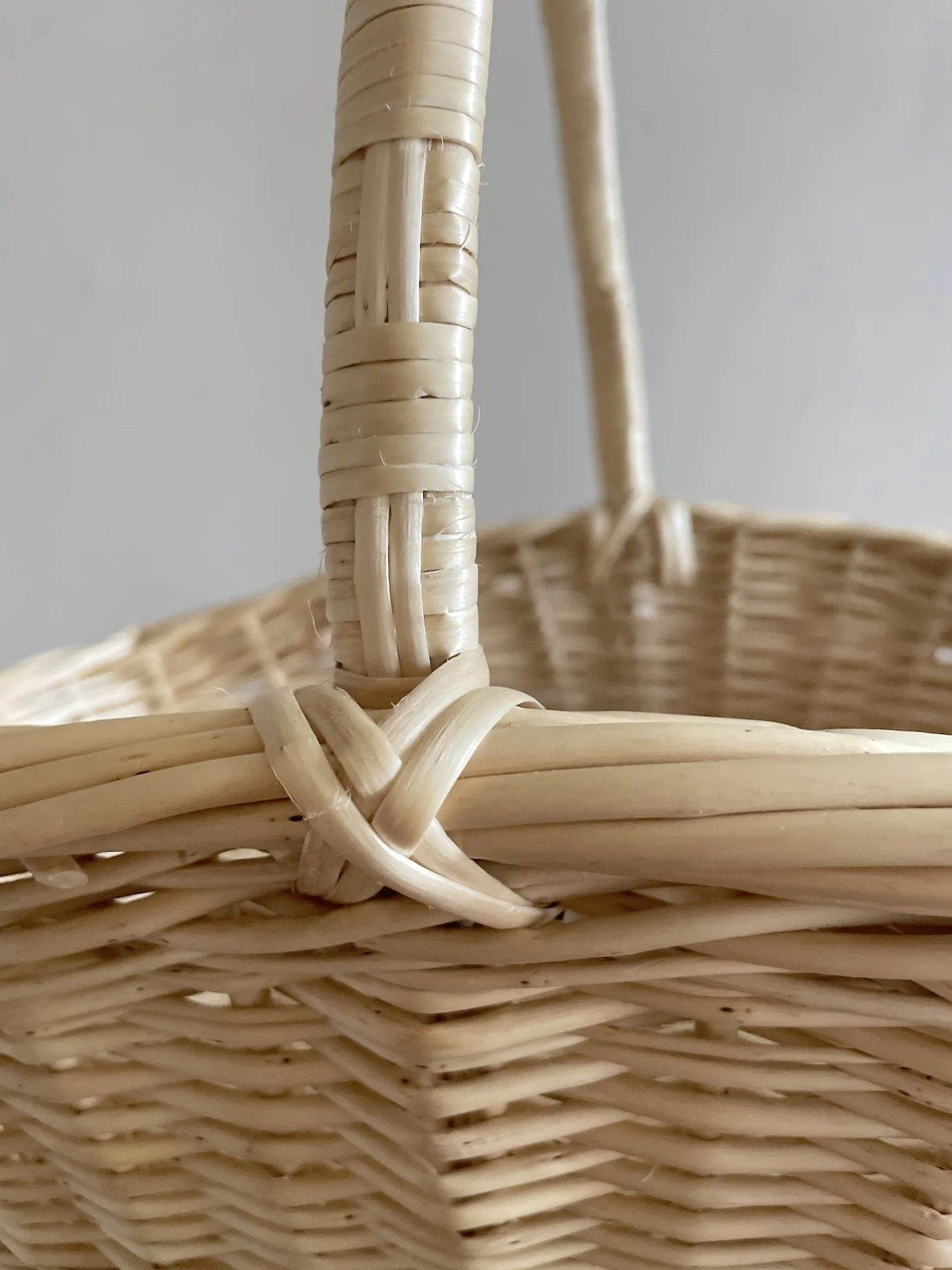 Large Flower Basket White Detail.JPG
