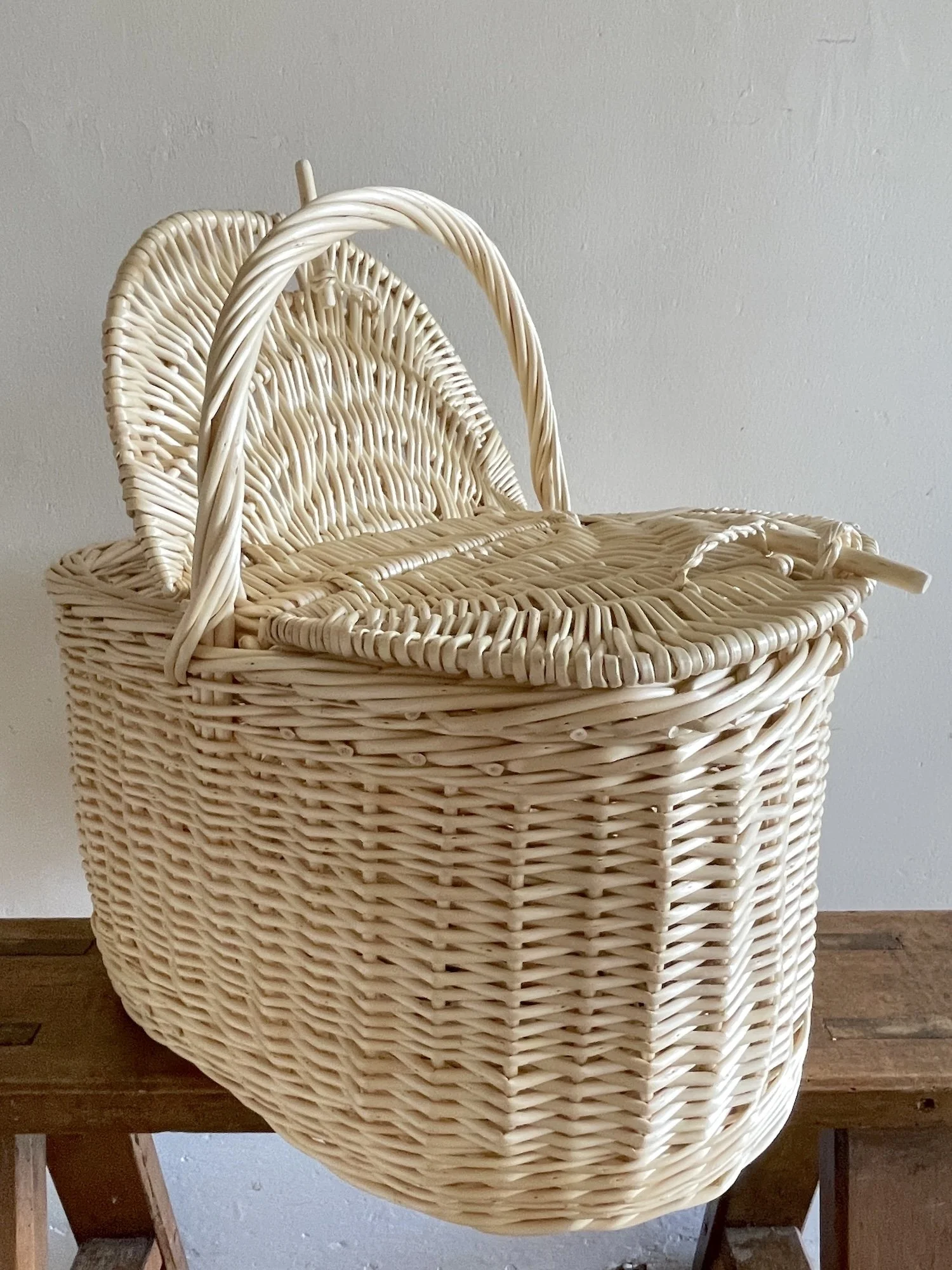 Regency Oval Straight Sided Hamper diagonal edit.jpeg