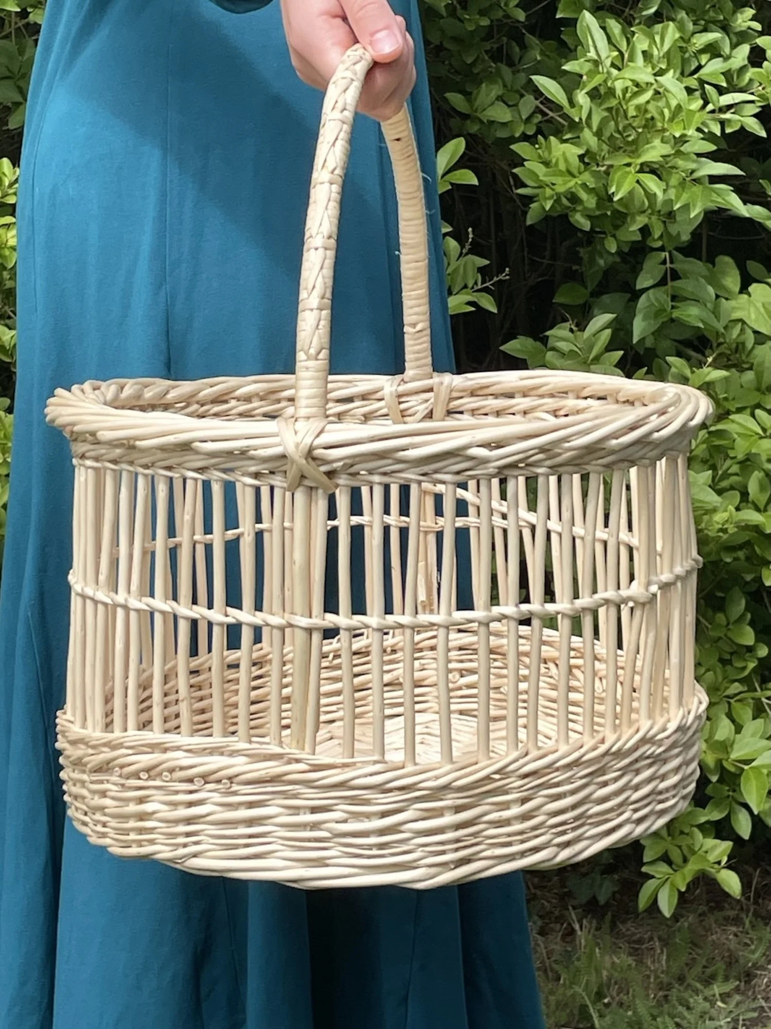 Regency Fitched Round Basket.jpeg