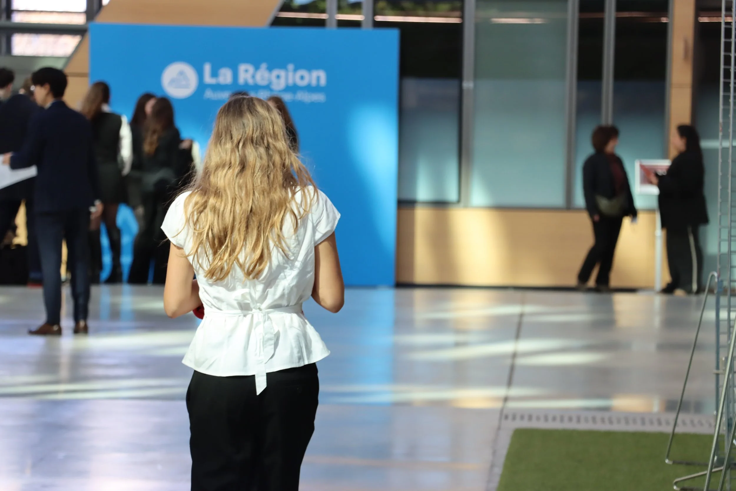 Delegate walking .JPG