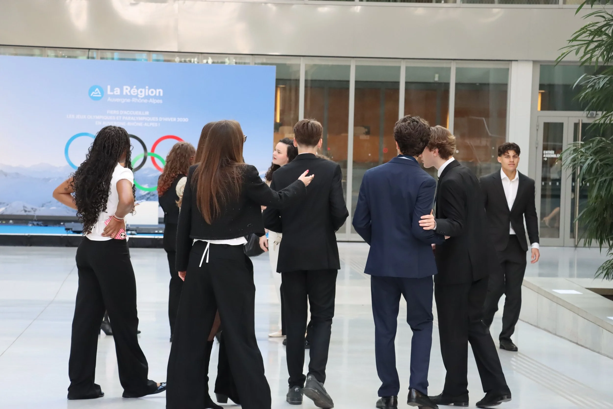 Group of people walking.JPG