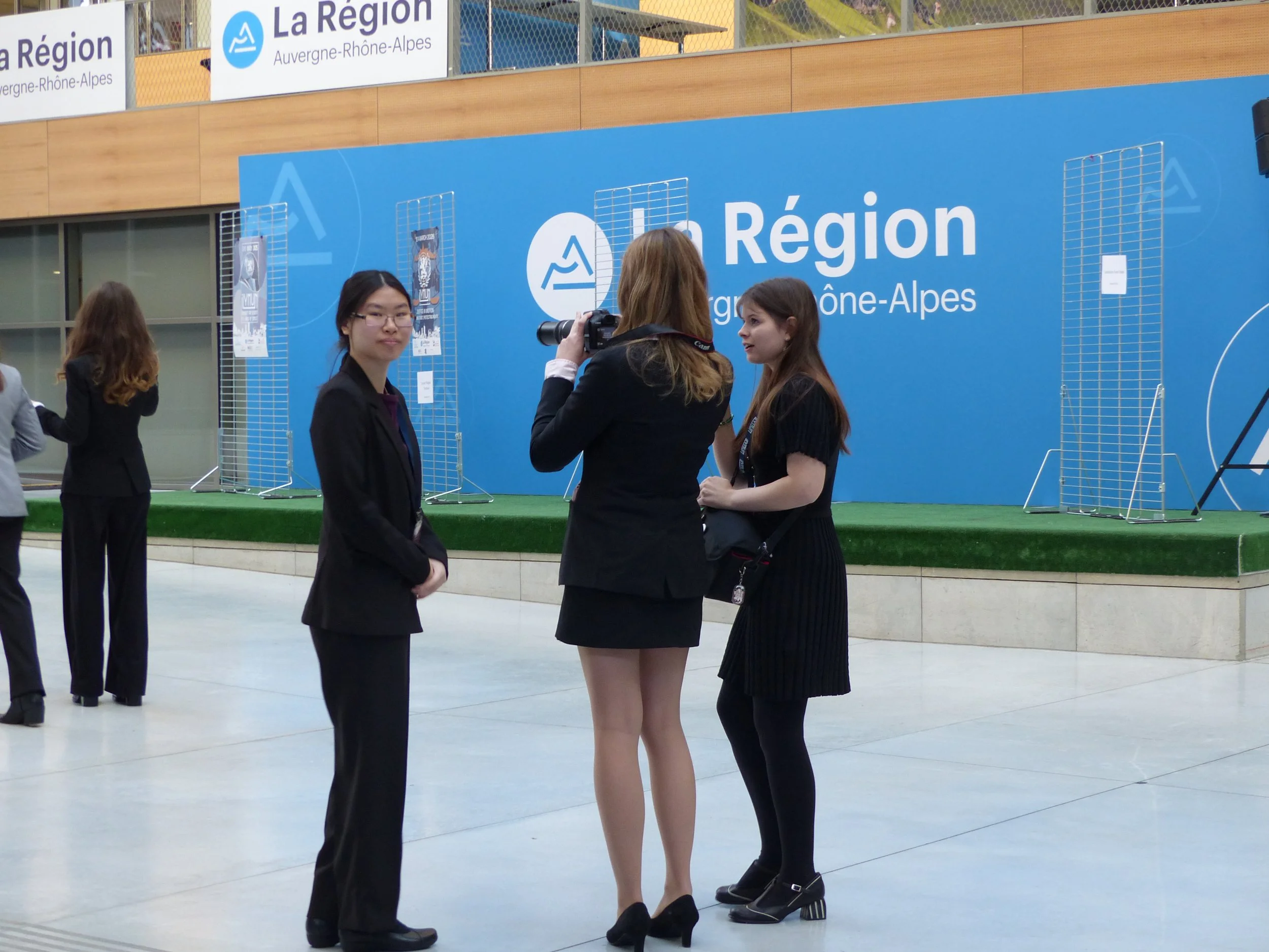 People in the hall.JPG