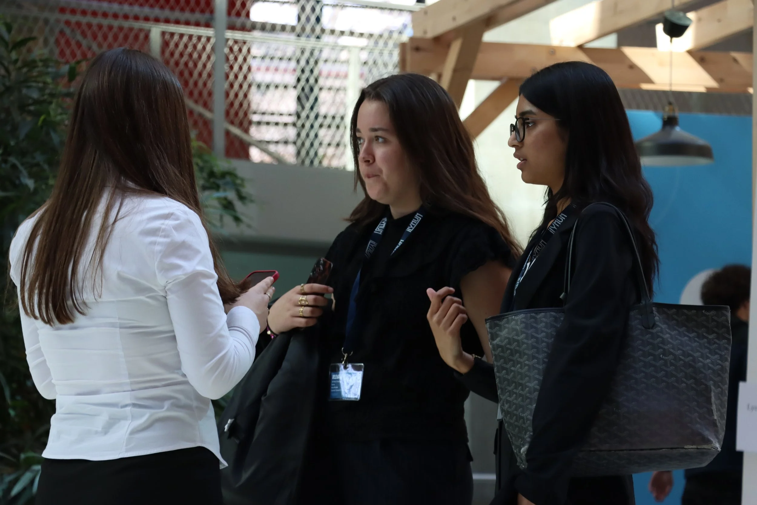 People being directed .JPG