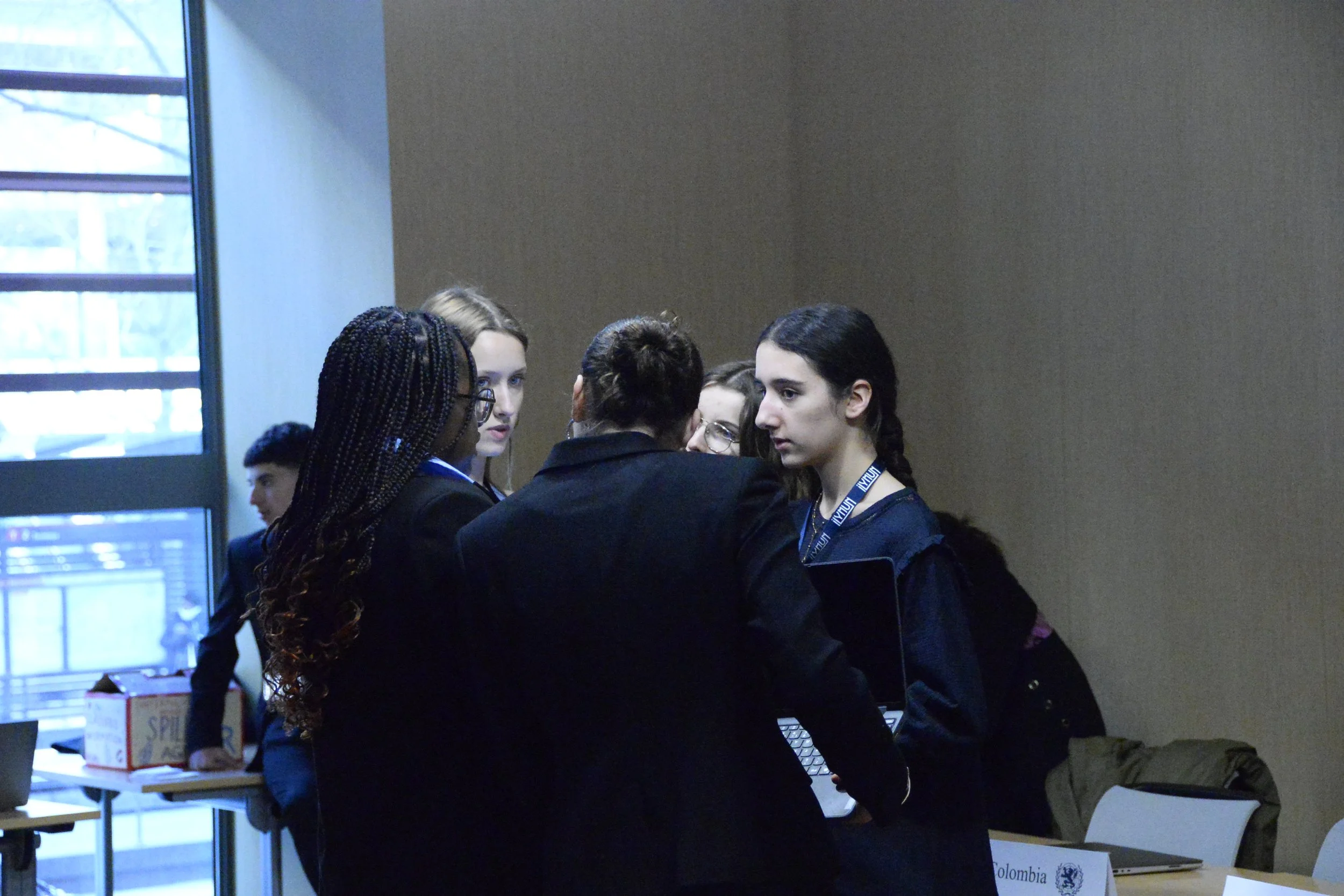 interpol girls.JPG