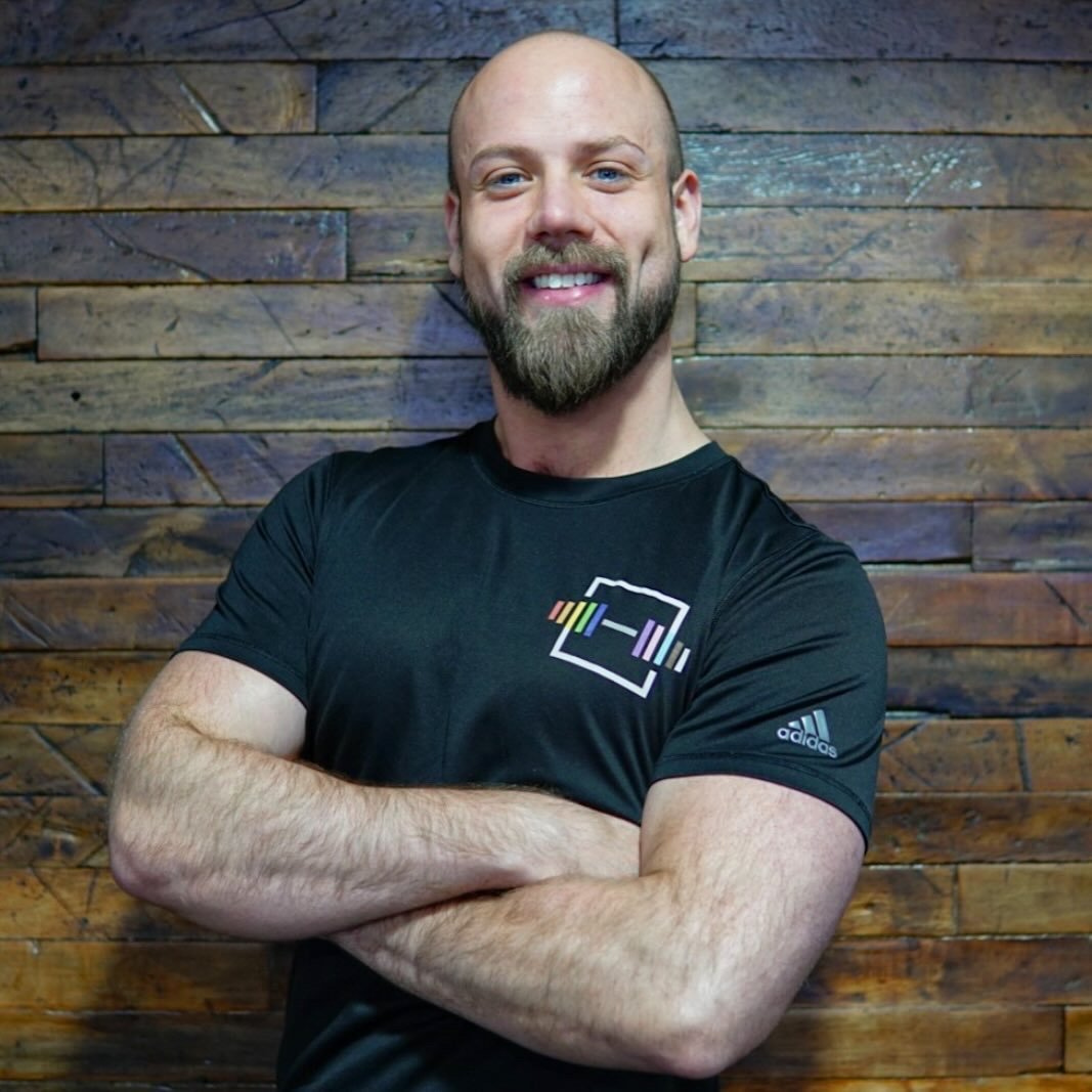COACH SCRUFFY: An ACE certified Personal Trainer and Fitness Nutritionist, ISCA Box Aerobics Instructor, and Half-Marathon enthusiast. With over 10 years of experience, Scruffy coaches a variety of clients; beginners wanting to feel confident and cap
