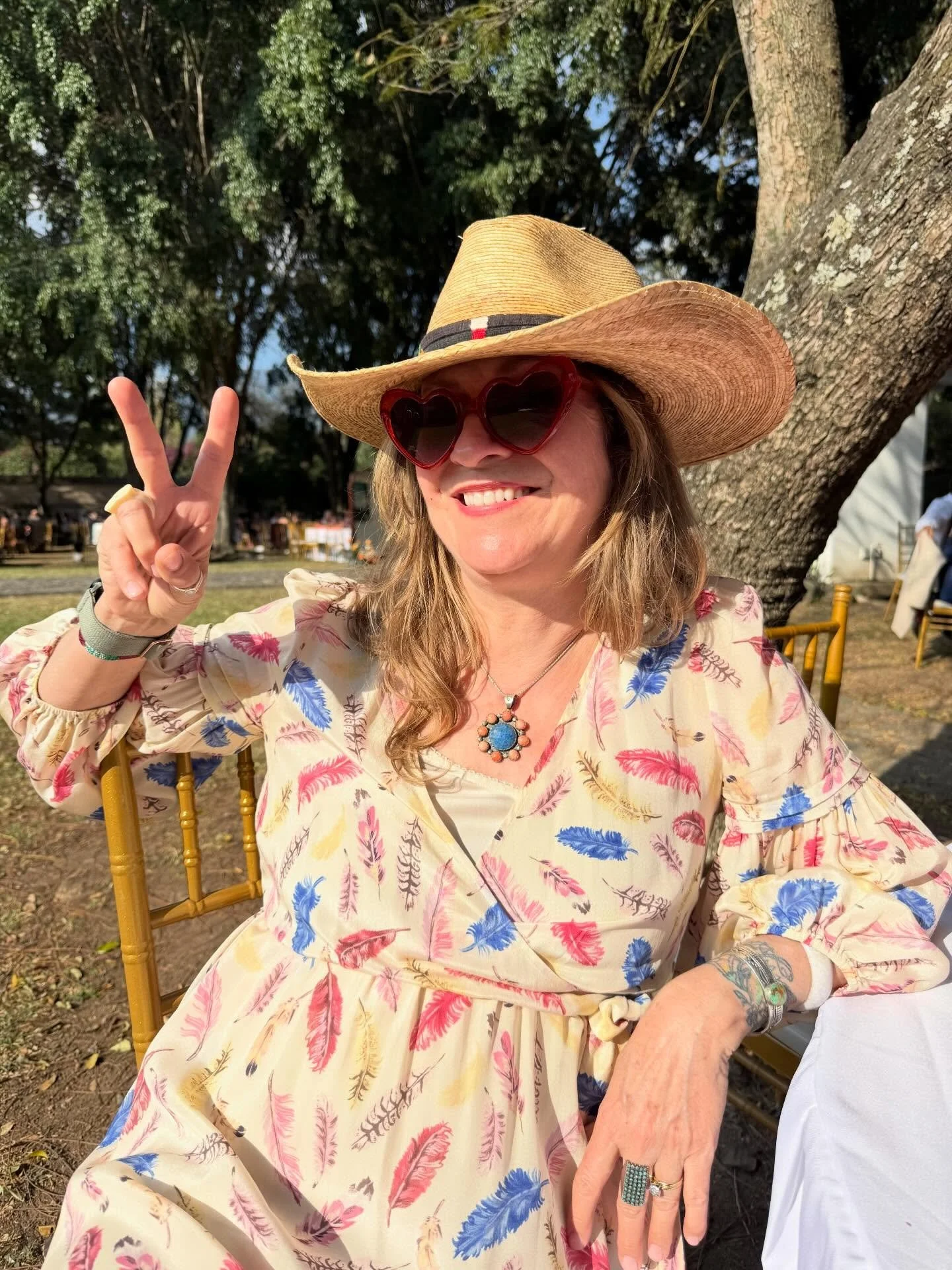 Home and unpacking what was a glorious few weeks with friends both old and new, all of whom I hold dear.  Much art was made, our hearts made whole through the act of merely slowing down and engaging in close observation of beauty and color.  Everythi