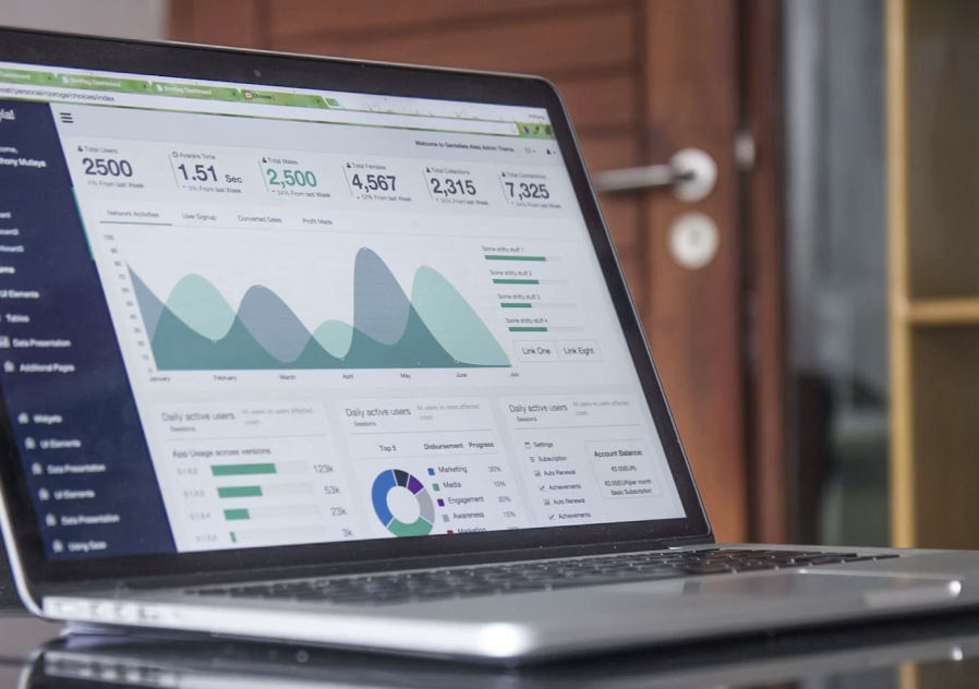 Leeds Beckett University and Zenergy Solar partner to simplify solar energy adoption for businesses