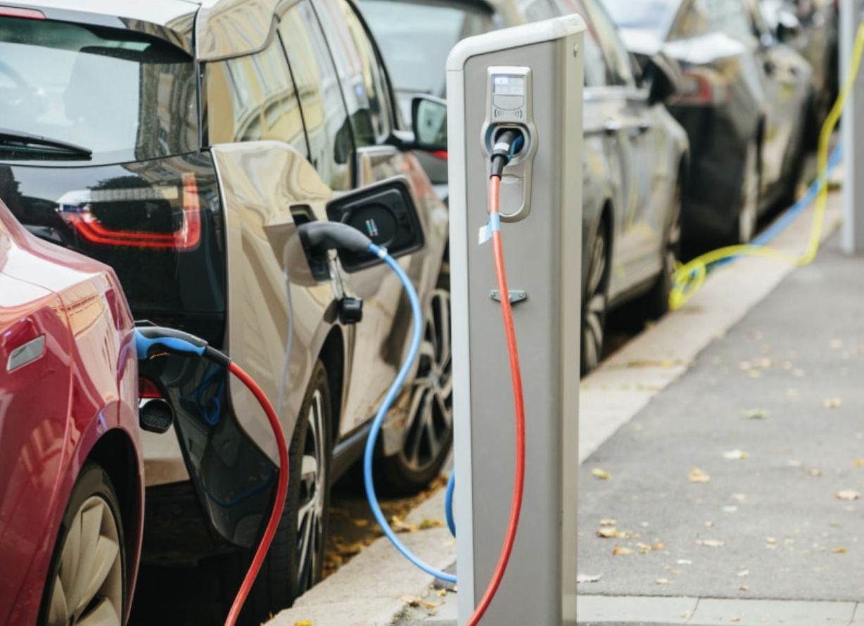Transport for Wales (TfW) adopts UKPN innovation to support the rollout of EV charging