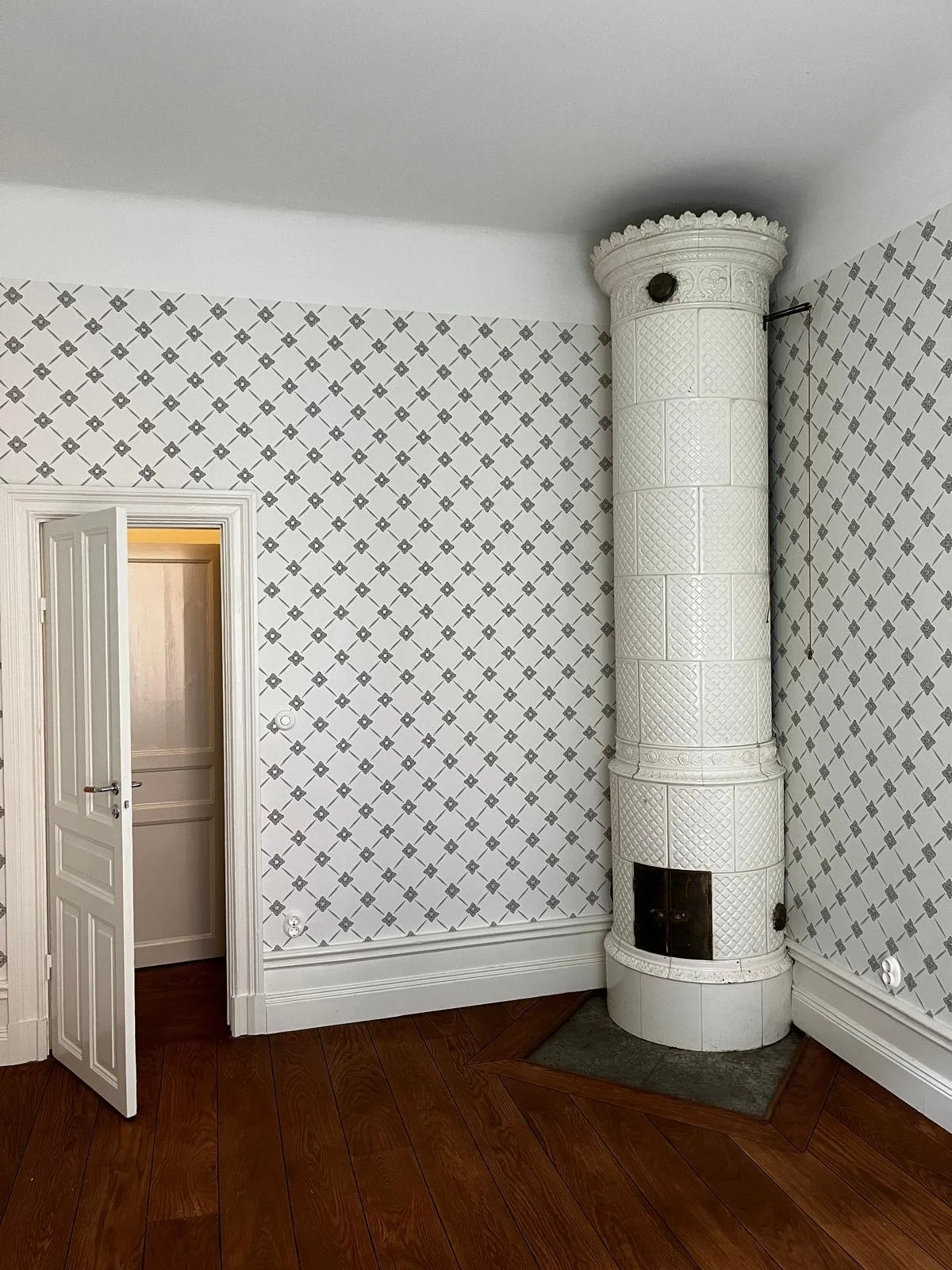 WhatsApp Image 2024-11-04 at 10.41.23 (1).jpeg