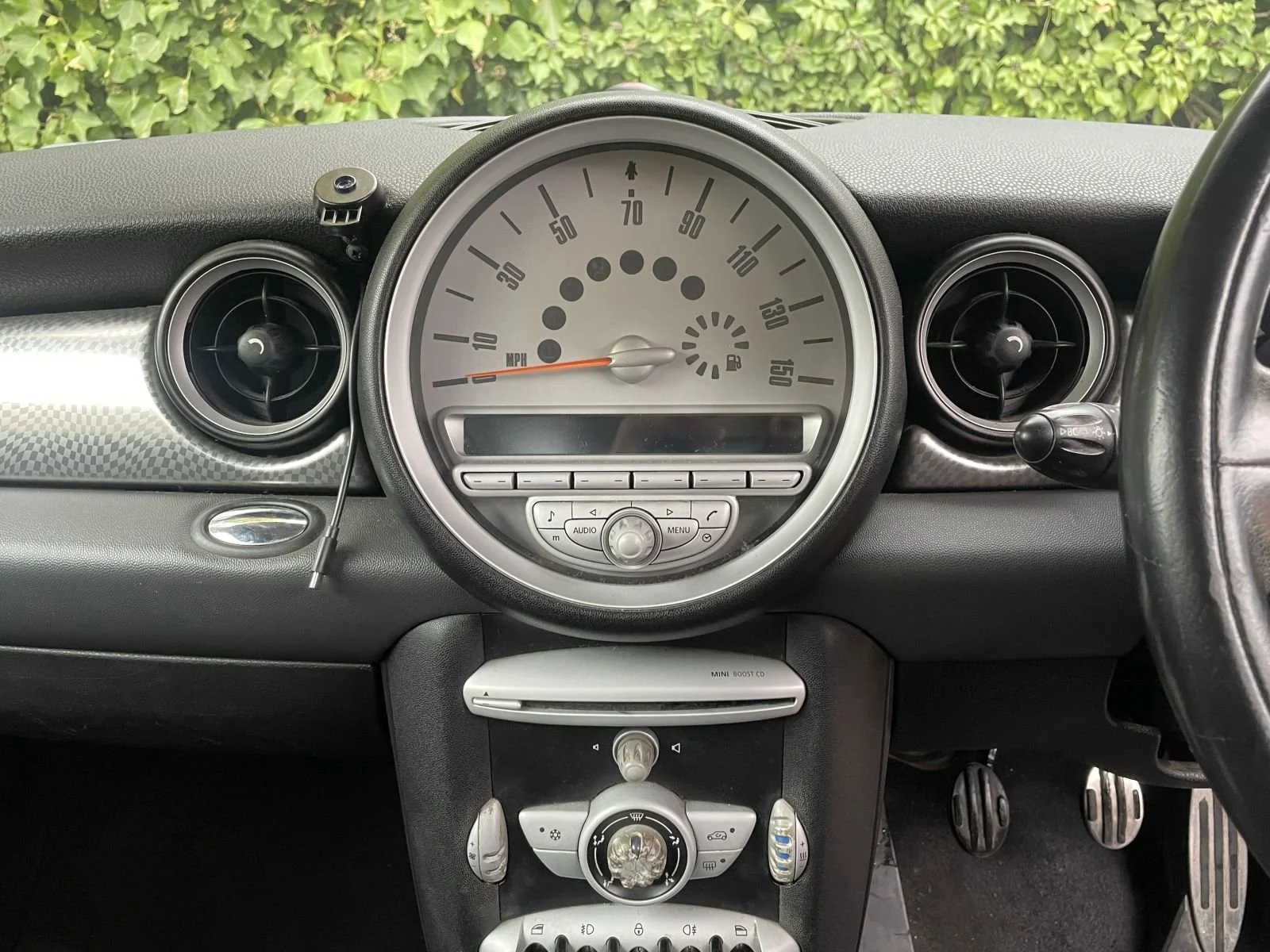 HK07 Astro Black Cooper S Manual 6.JPG