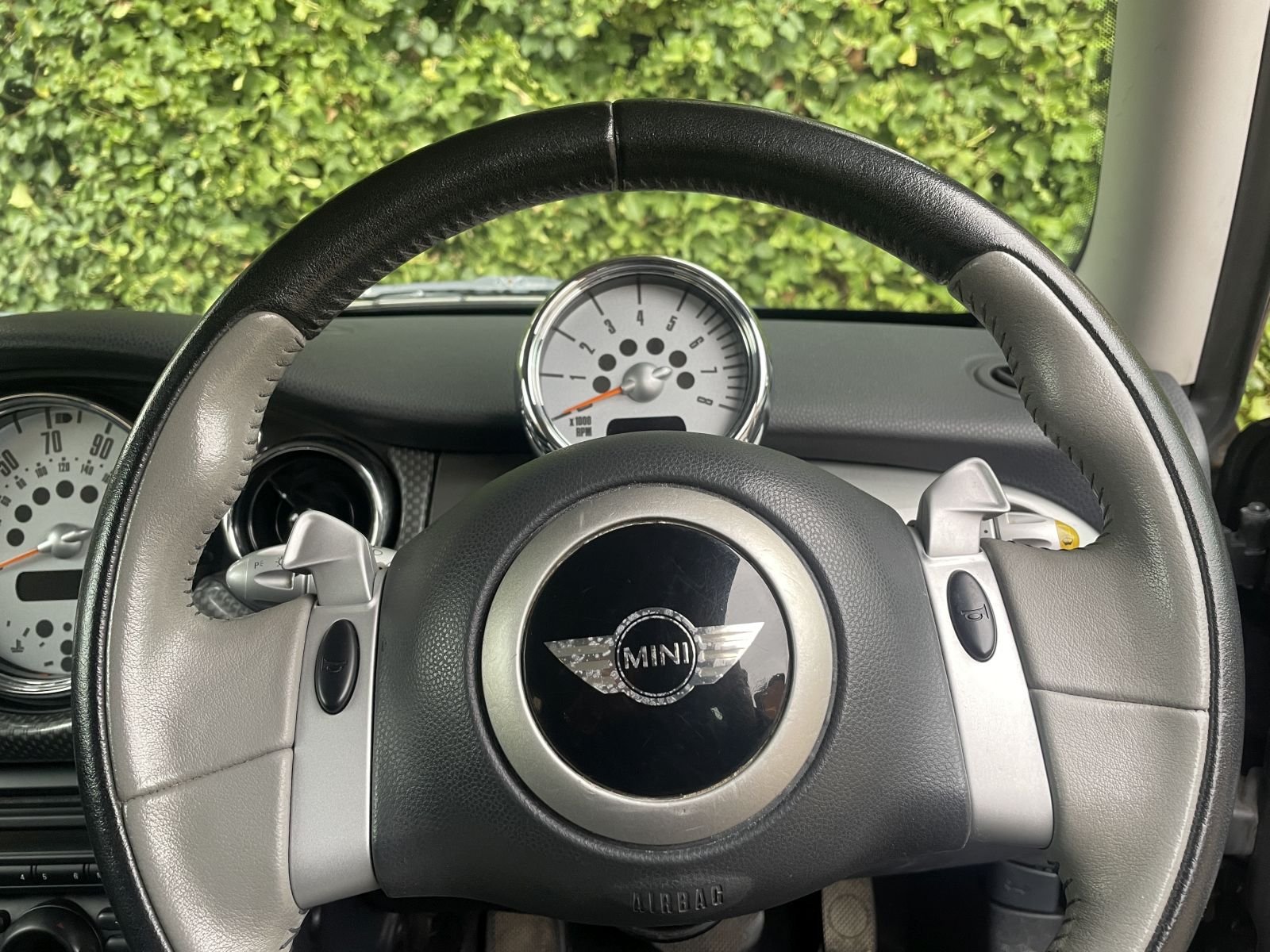 VK56 Park Lane Cooper Automatic 8.JPG