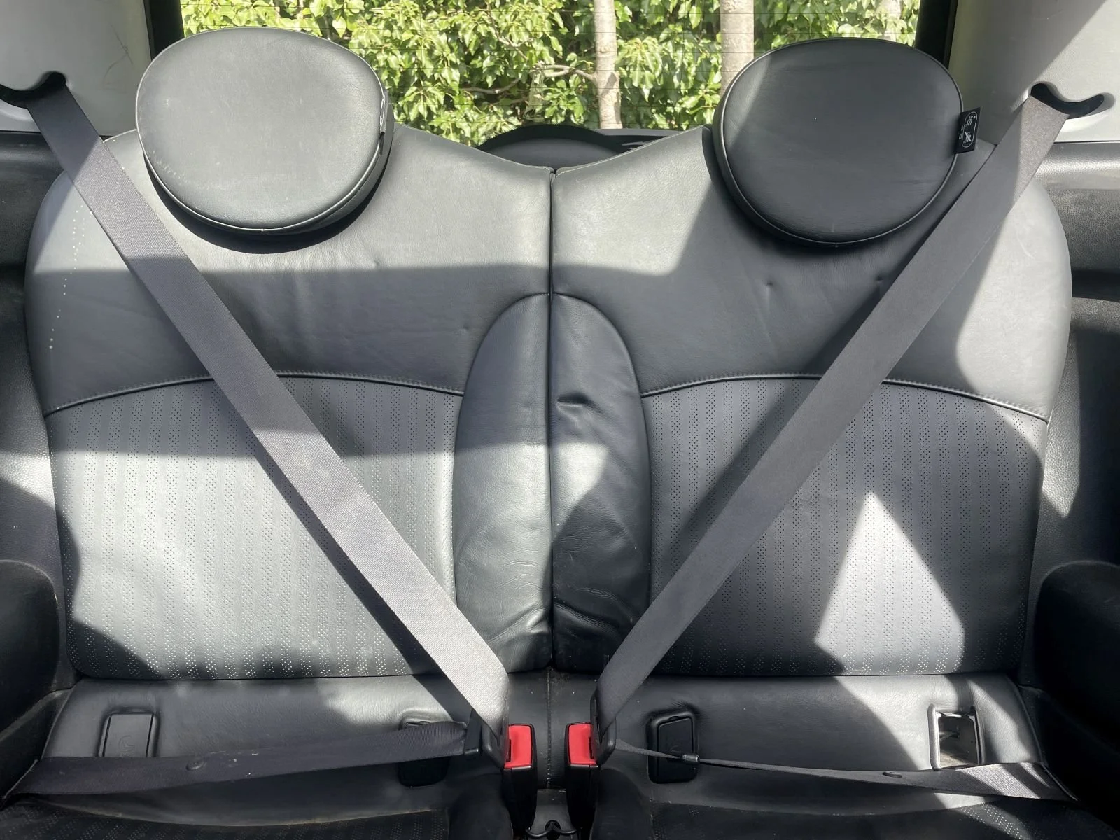 LC57 Sparkling Silver G2 Cooper Auto 11.JPG