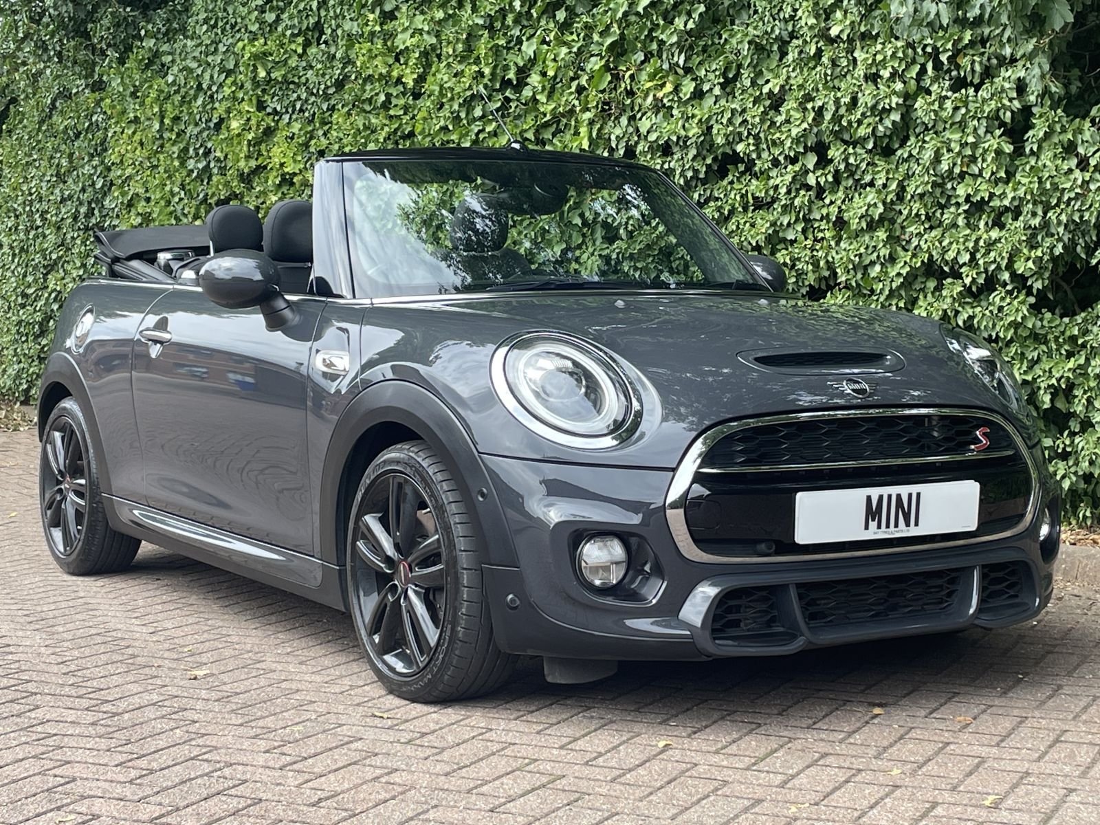 AD19 Thunder Grey Cooper S Automatic Convertible 1b.jpg