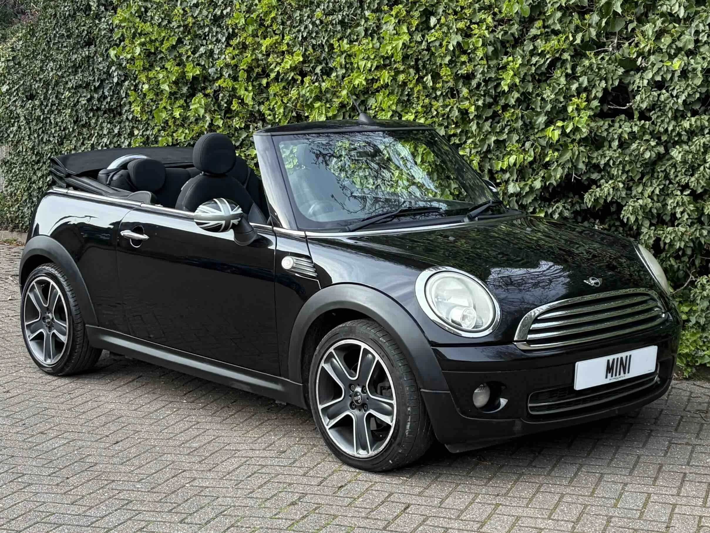 Black G2 Convertible YH60 SMV 9.jpeg