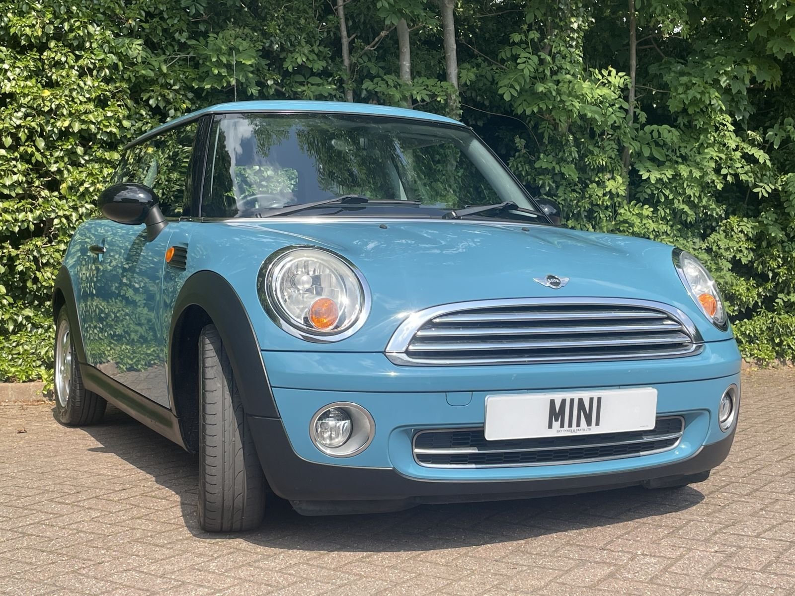 HY59 Oxygen Blue One 1.4 Auto 16.JPG