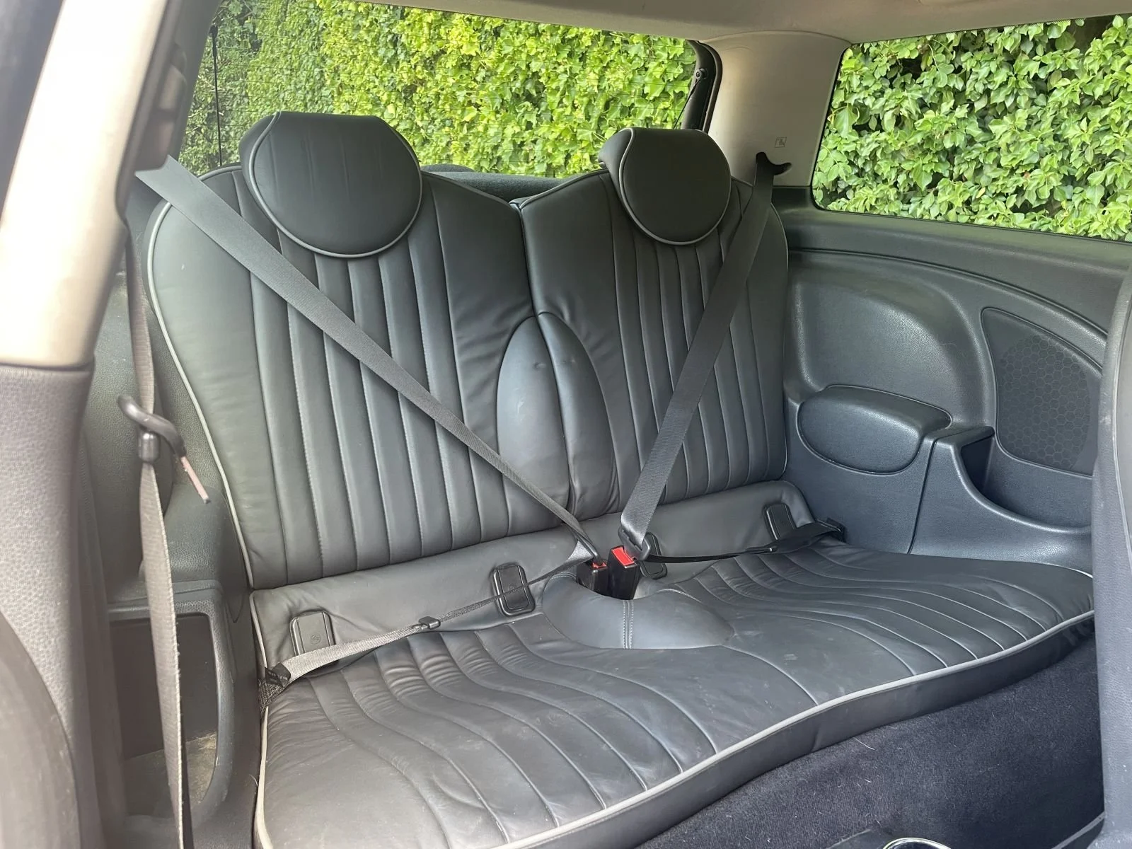 VU56 Automatic Park Lane Cooper 8.JPG