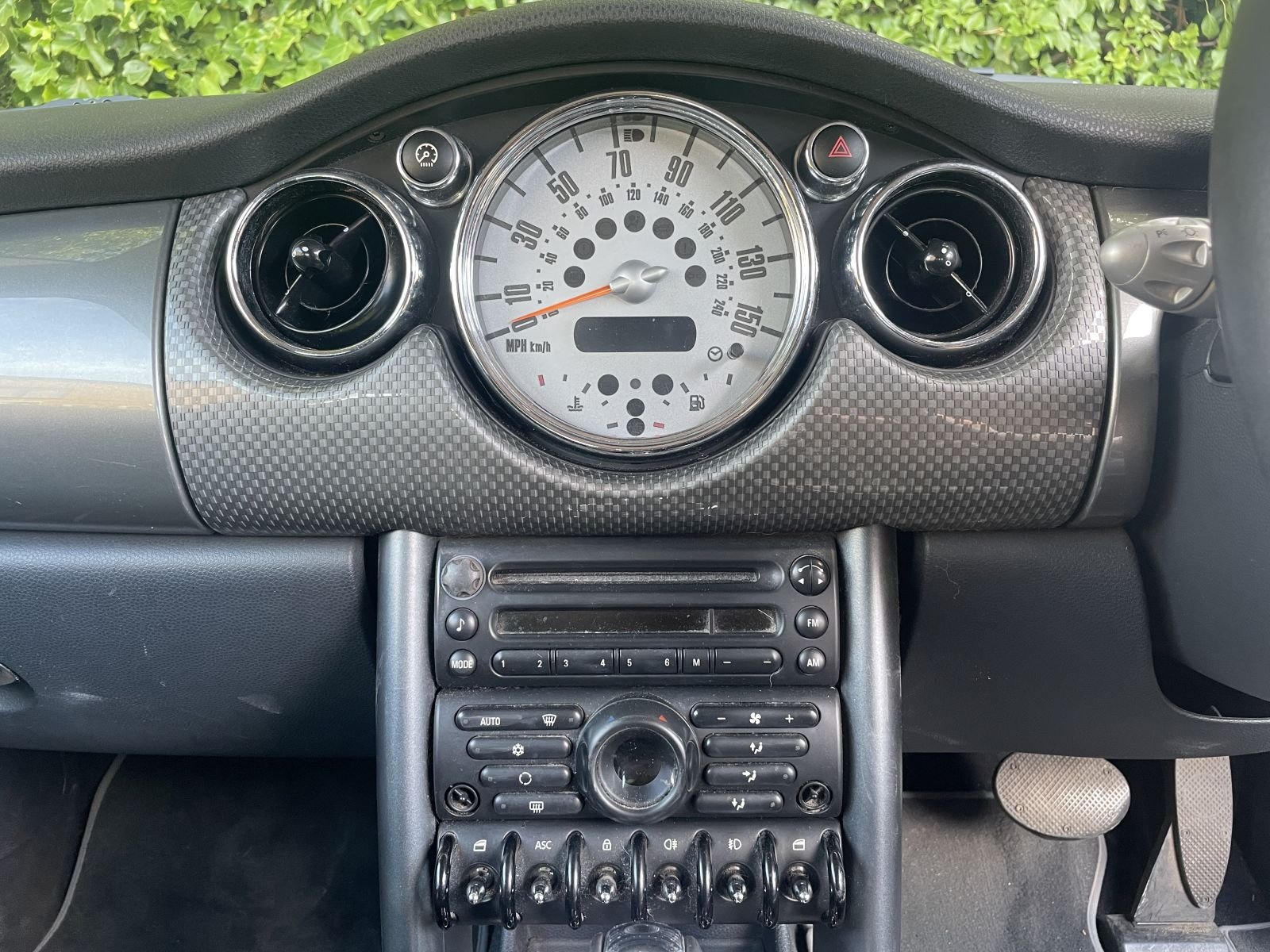 VU56 Automatic Park Lane Cooper 5.JPG