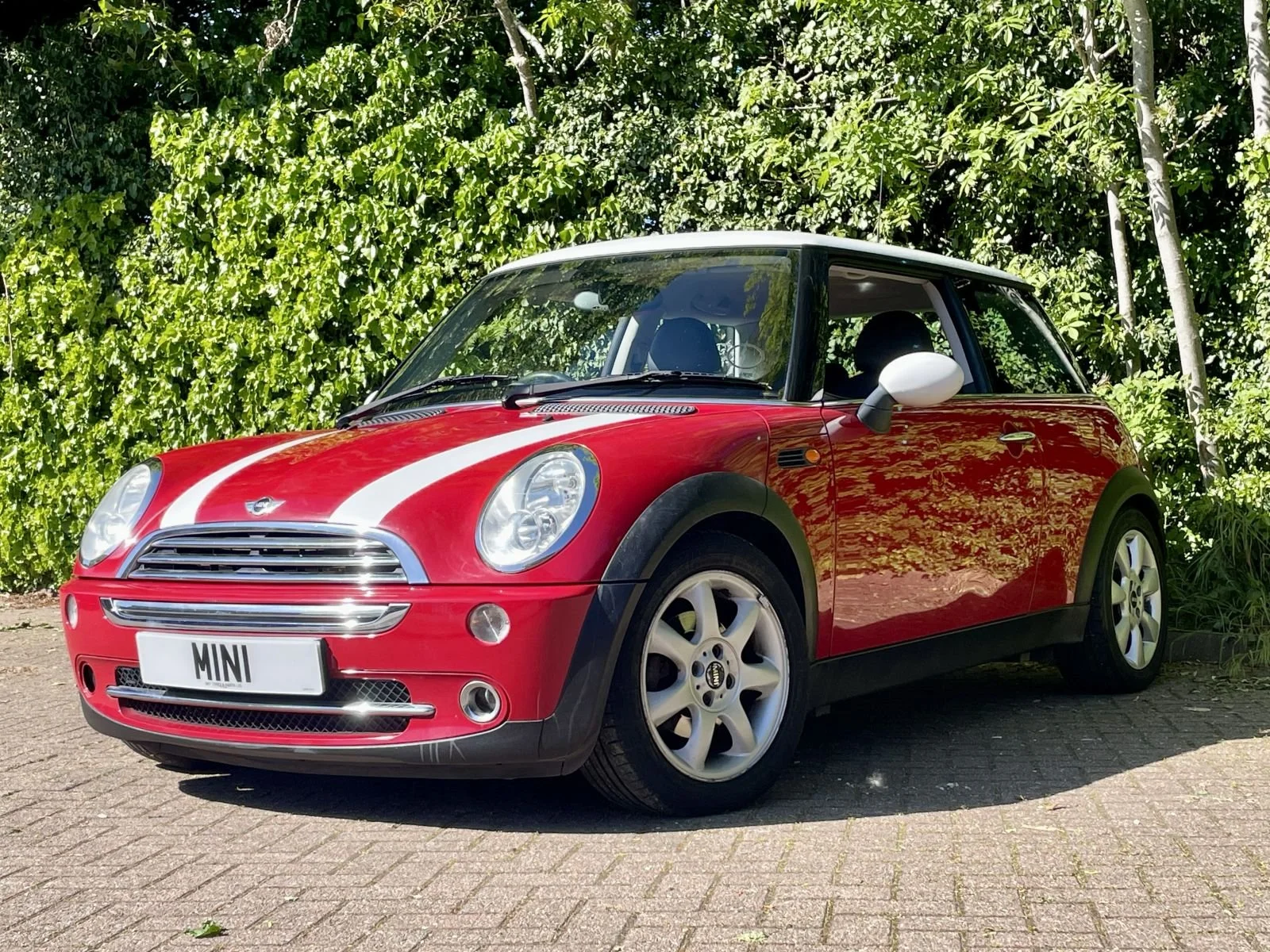 WM05 Chilli Red Cooper Automatic 20.jpg