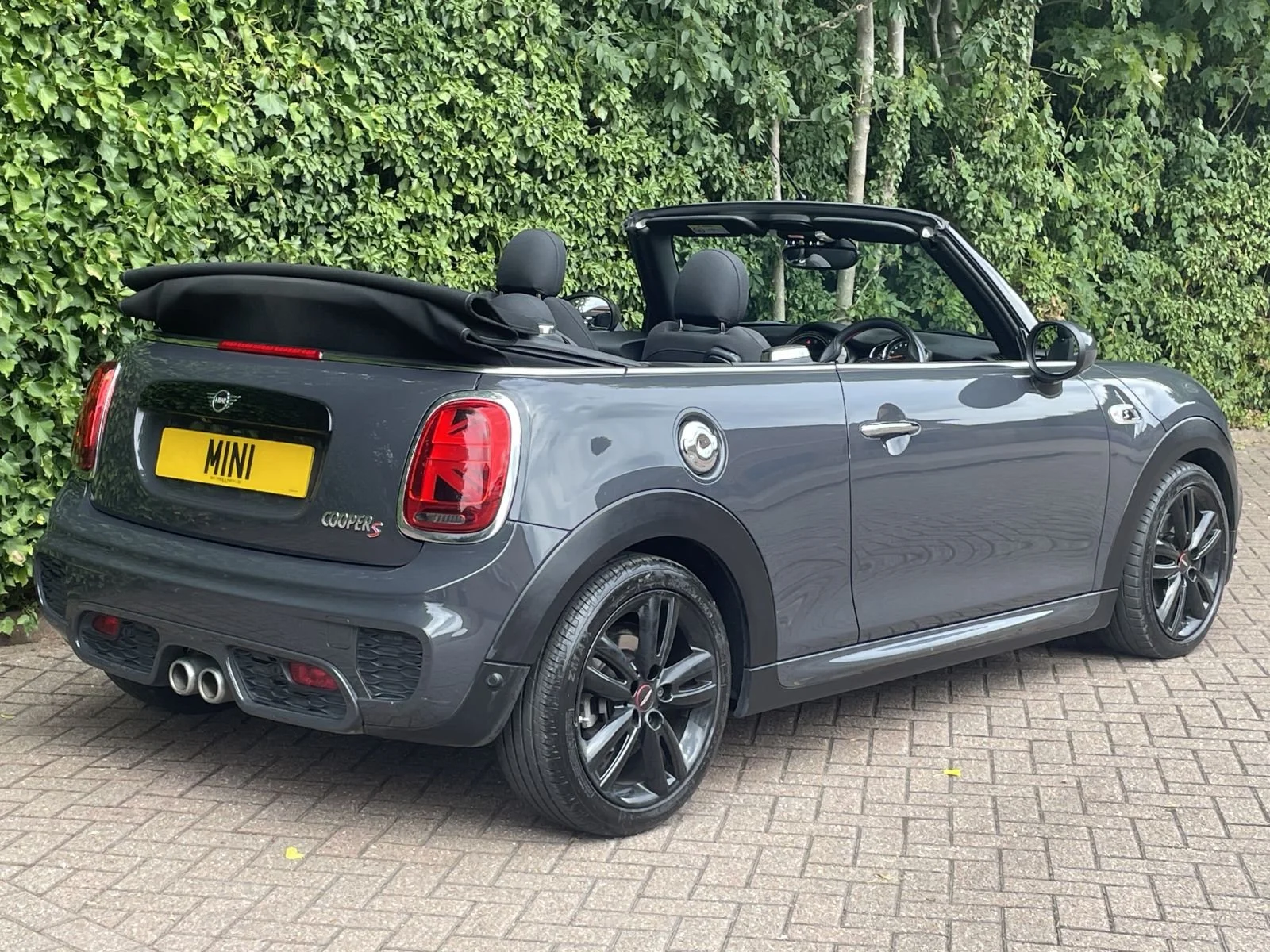AD19 Thunder Grey Cooper S Automatic Convertible 3.jpg