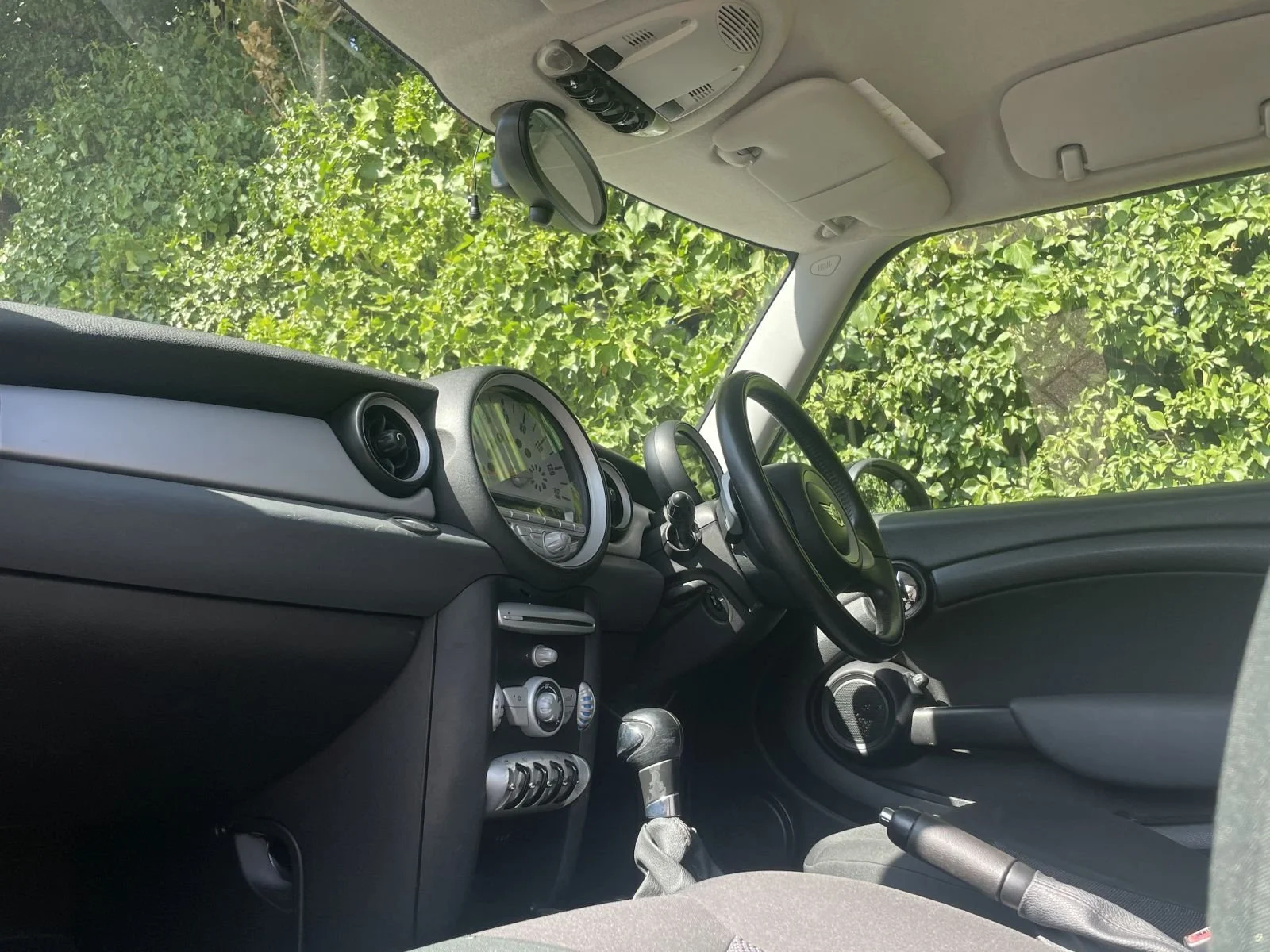 GJ57 Pepper White Automatic One 12.JPG