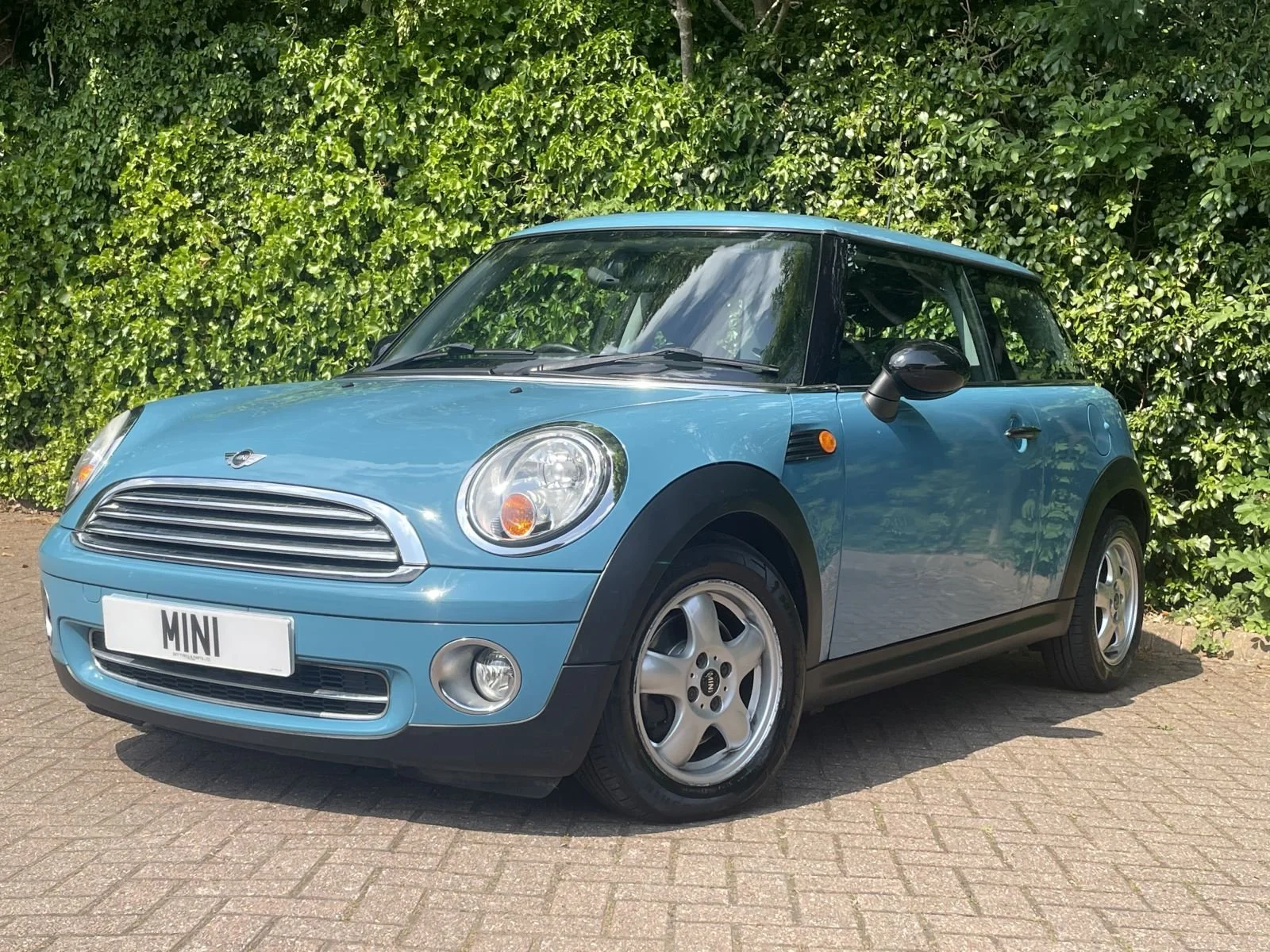 HY59 Oxygen Blue One 1.4 Auto 15.JPG