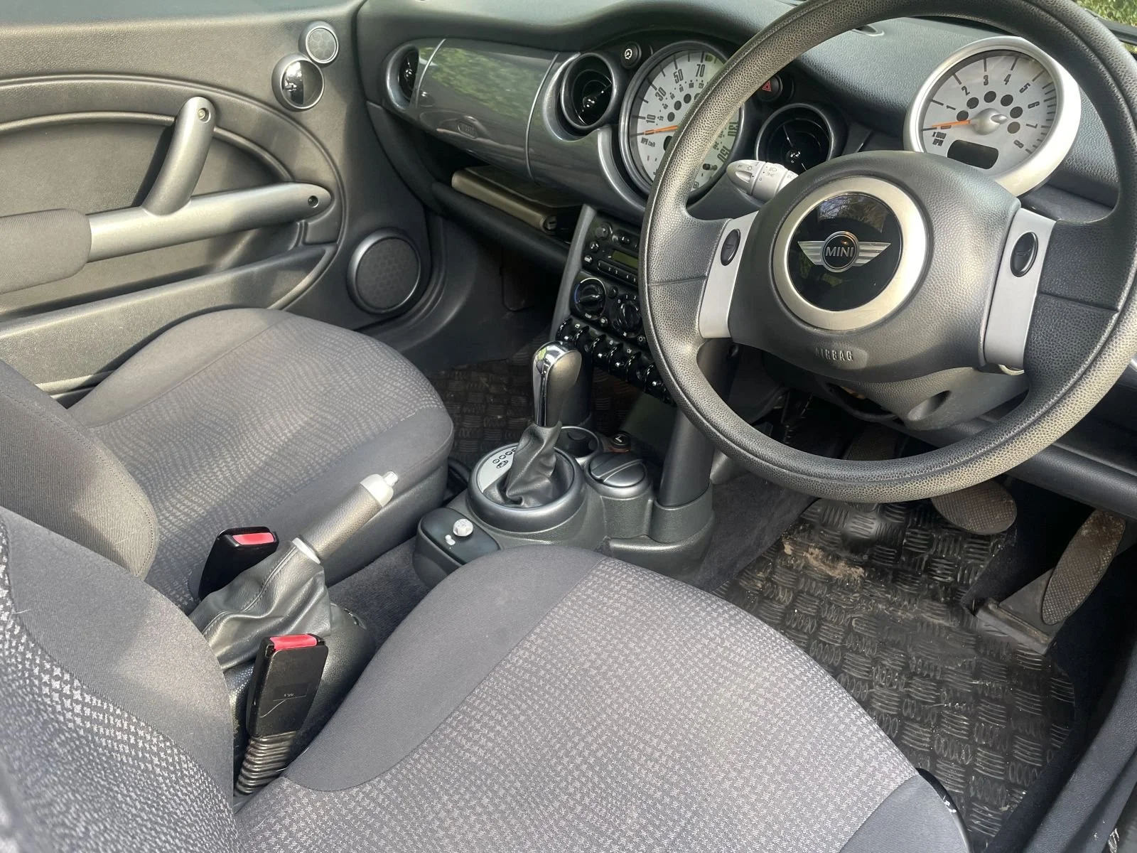 MW04 Astro Black Automatic Cooper 5.JPG