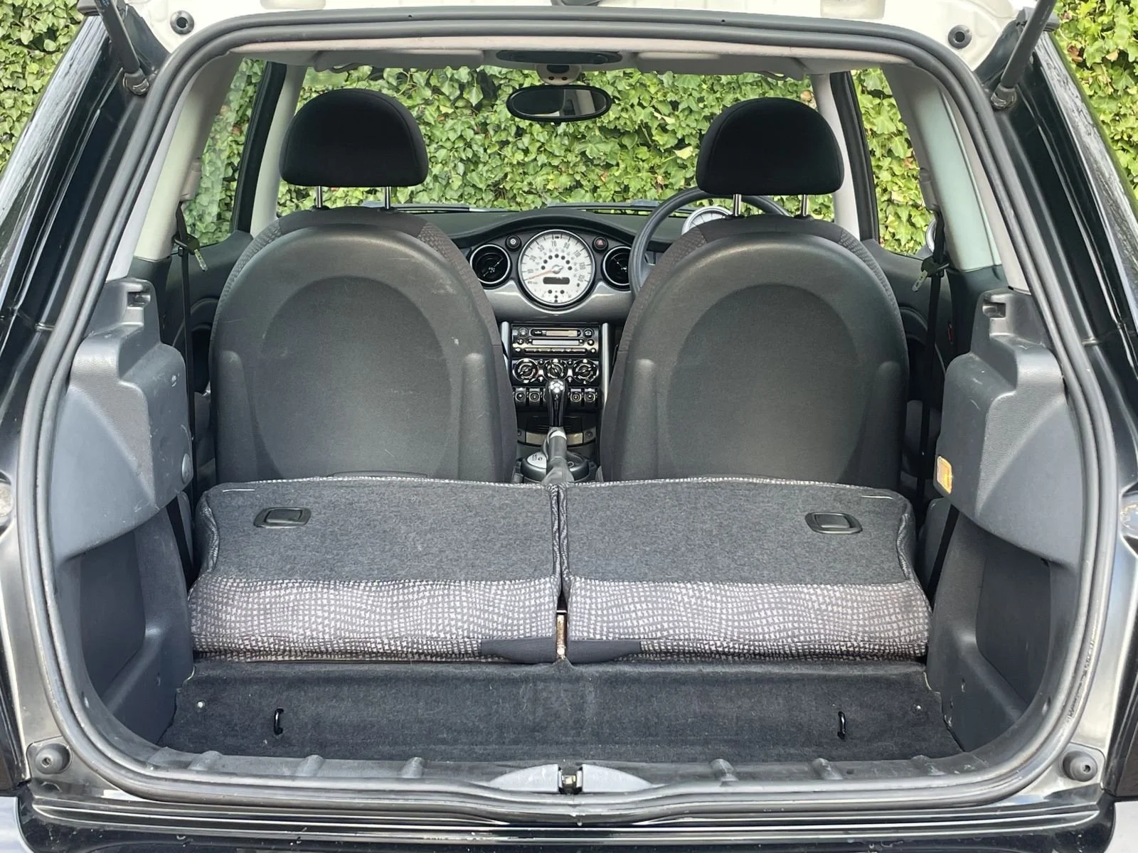 MW04 Astro Black Automatic Cooper 14.JPG