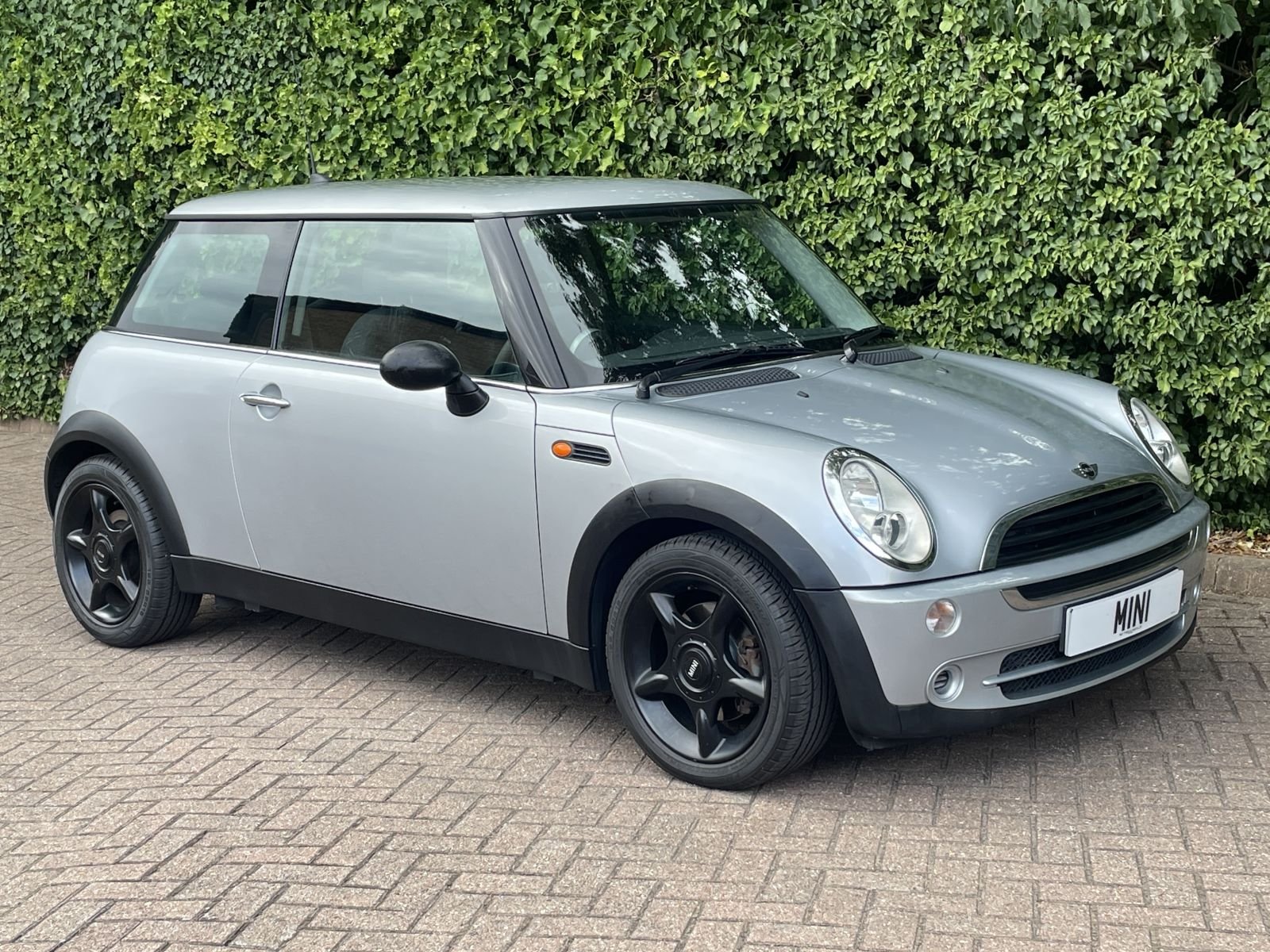 AY56 Silver Manual One 2.jpg